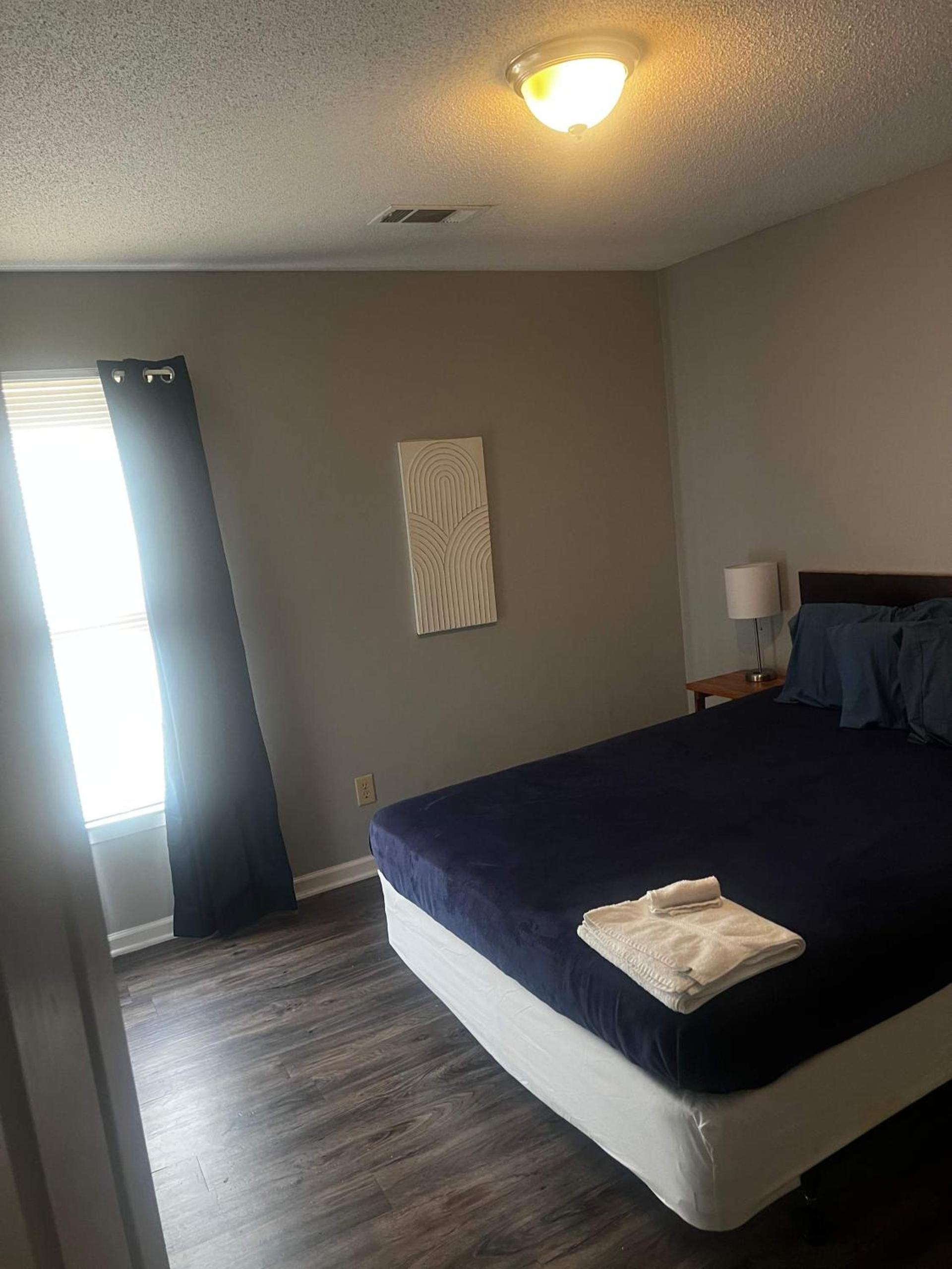 Cozy in Cordova-- Close to I-40 photo 51
