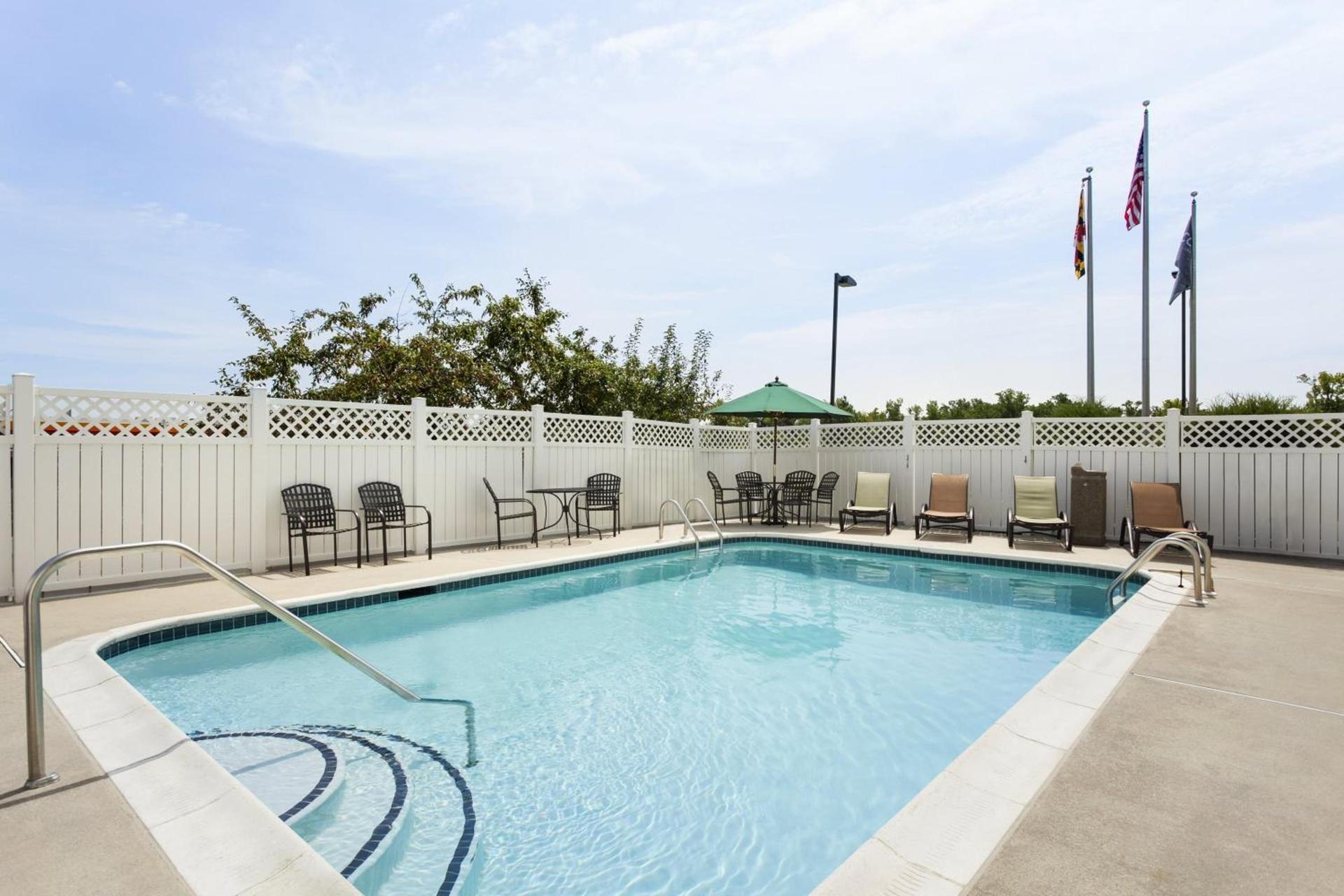 Country Inn & Suites by Radisson, Bel Air-Aberdeen, MD photo 22