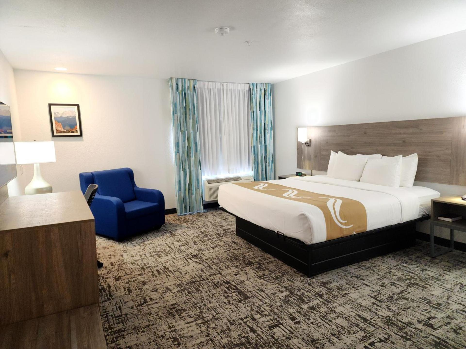 Quality Inn & Suites Denver International Airport photo 49