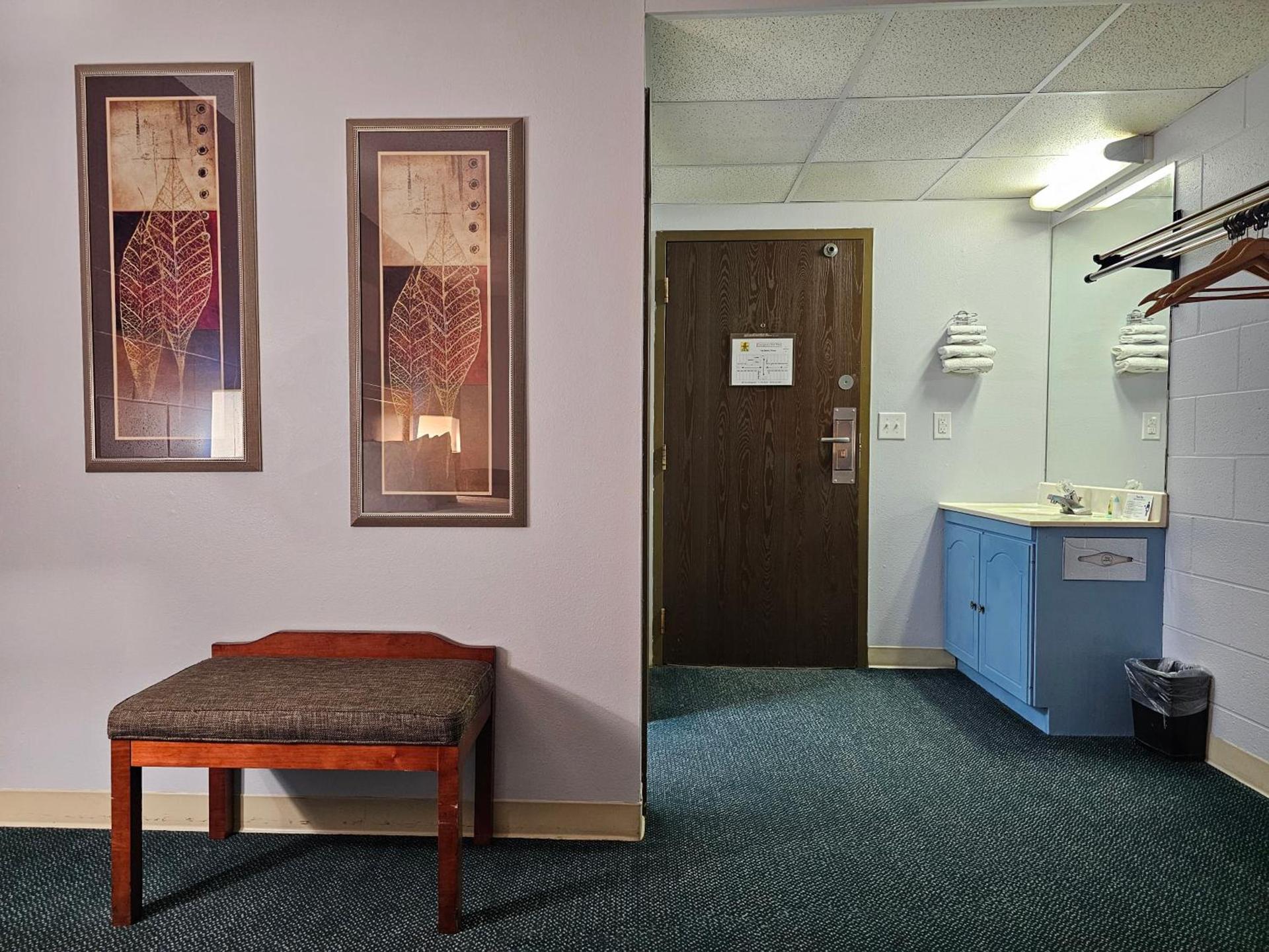 1st Choice Inn Rawlins photo 21