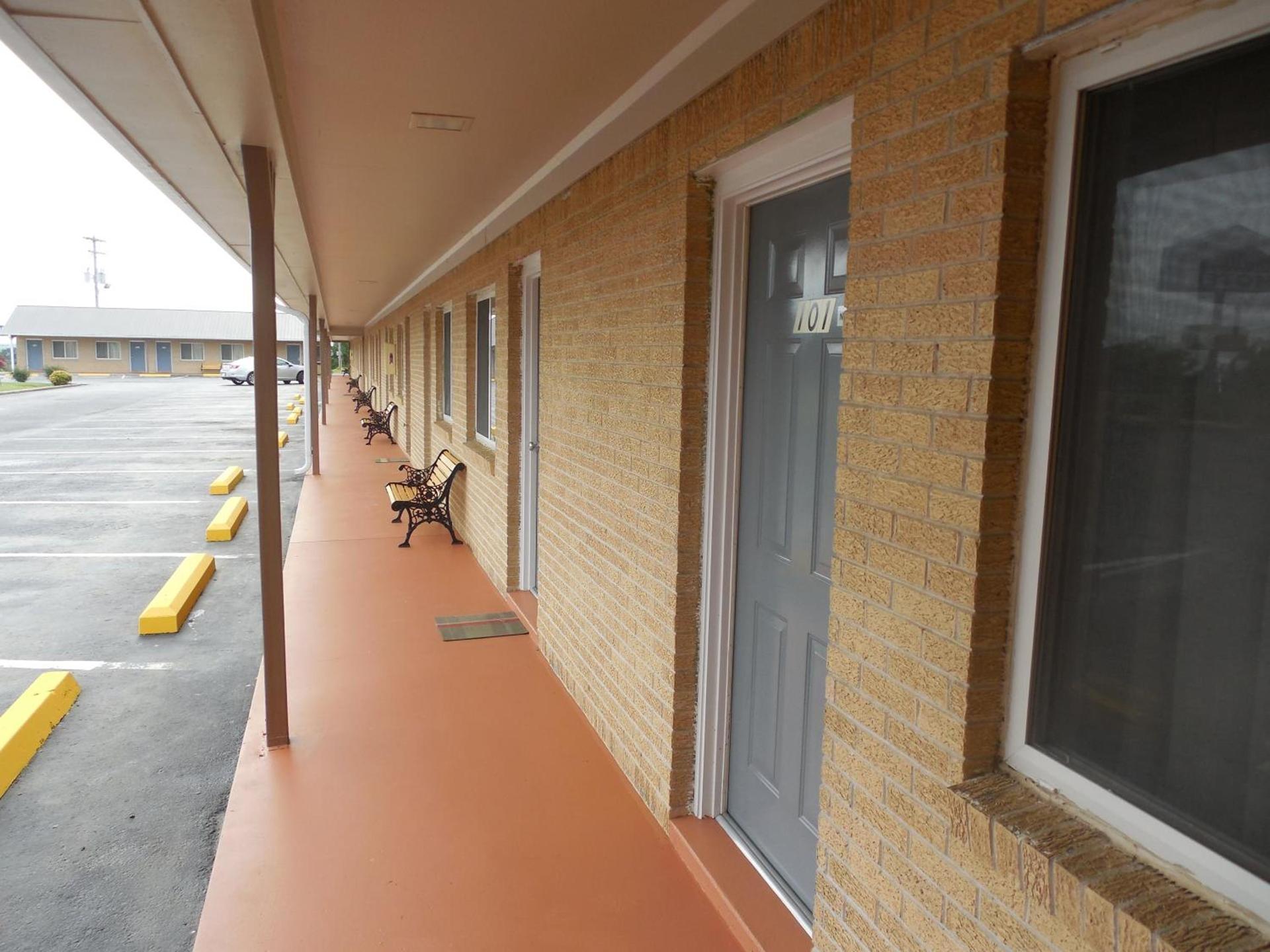 River Heights Motel photo 3