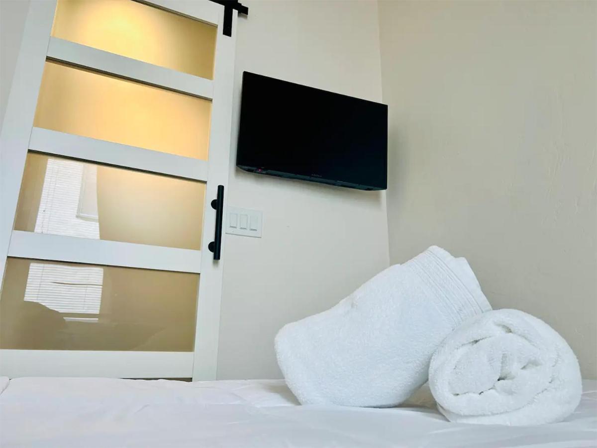 Somerset Hotel photo 40