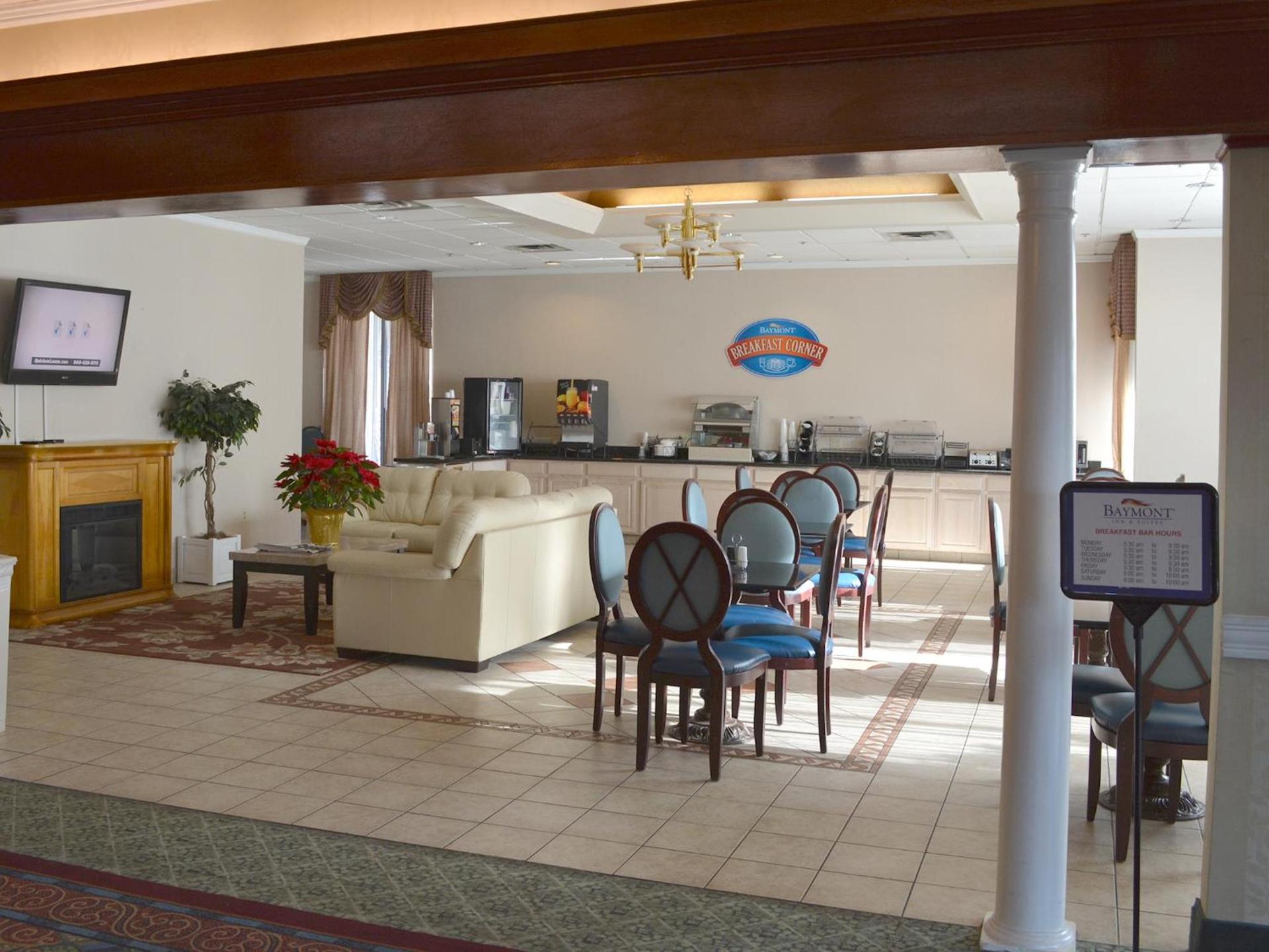 Baymont by Wyndham East Windsor Bradley Airport photo 14