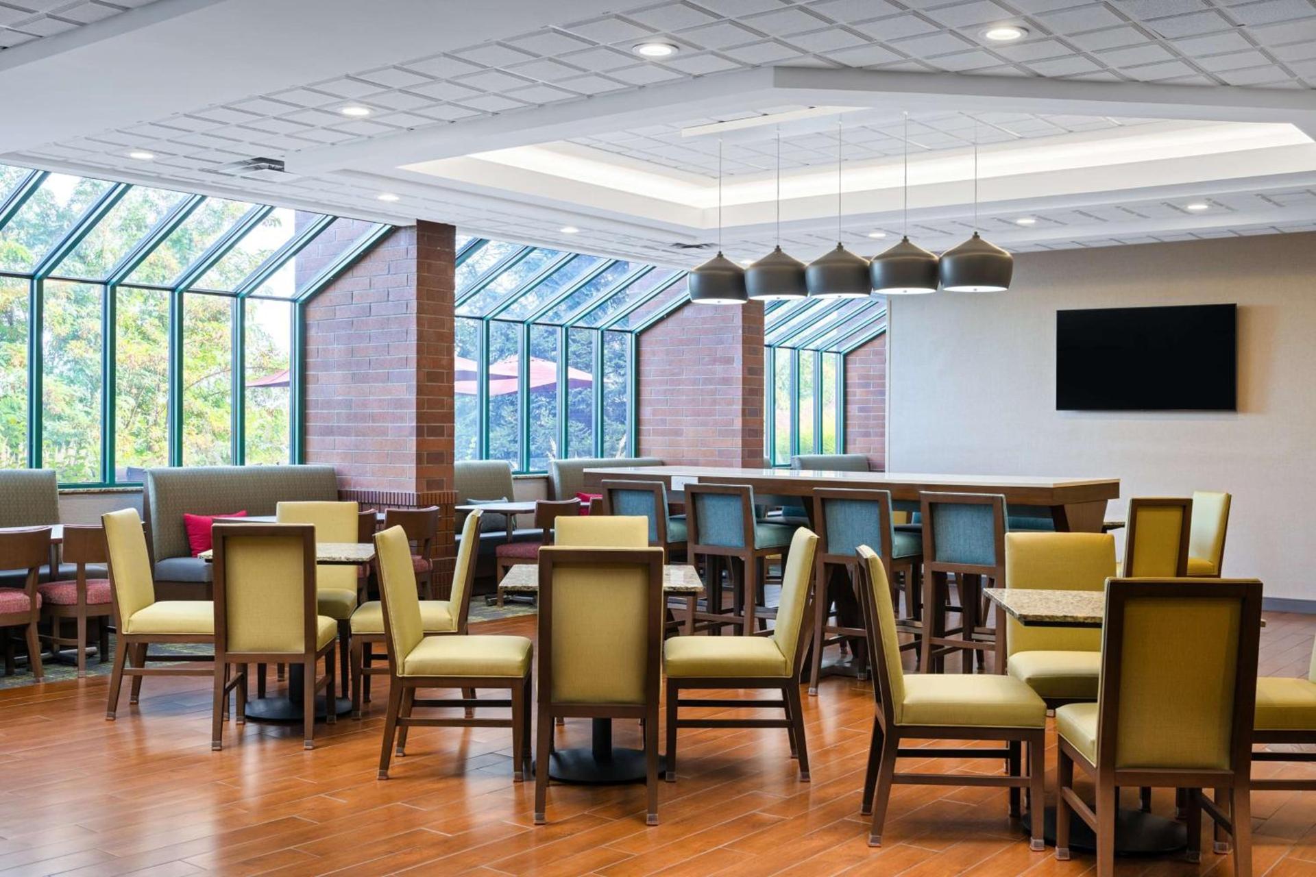 Hampton Inn Richland-Tri Cities photo 13