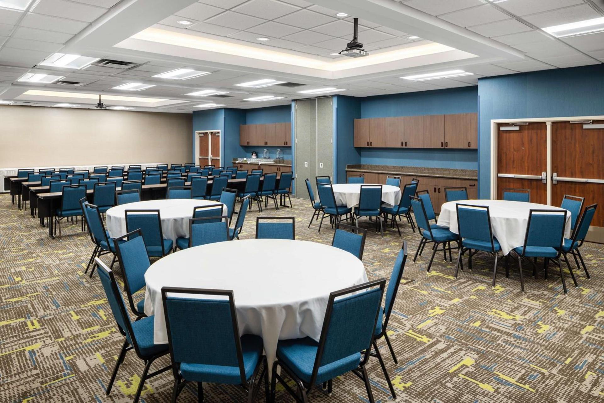 Hampton Inn Richland-Tri Cities photo 49