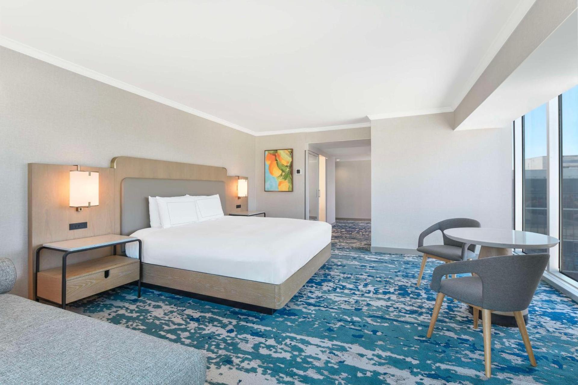 Hilton Anaheim photo 98