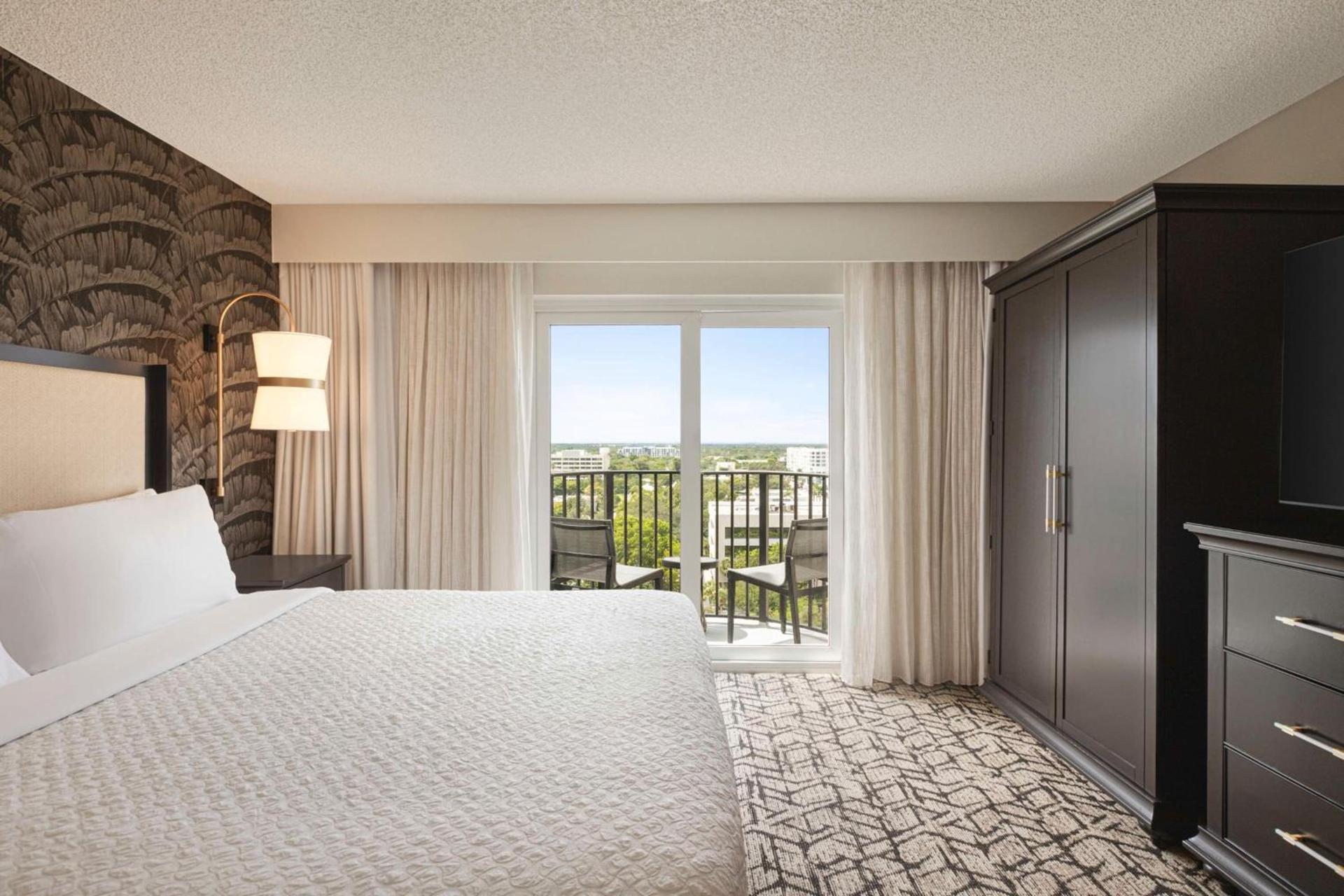 Embassy Suites by Hilton Fort Lauderdale 17th Street photo 31