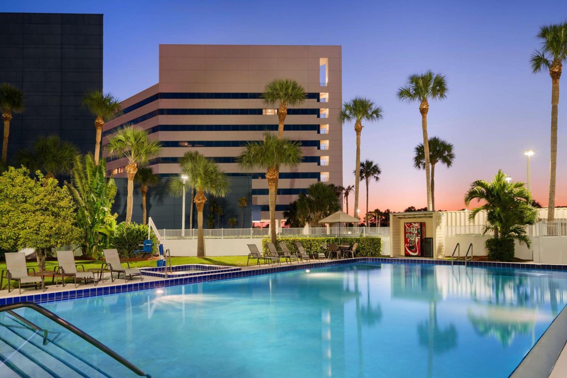 Hilton Melbourne, FL photo 6