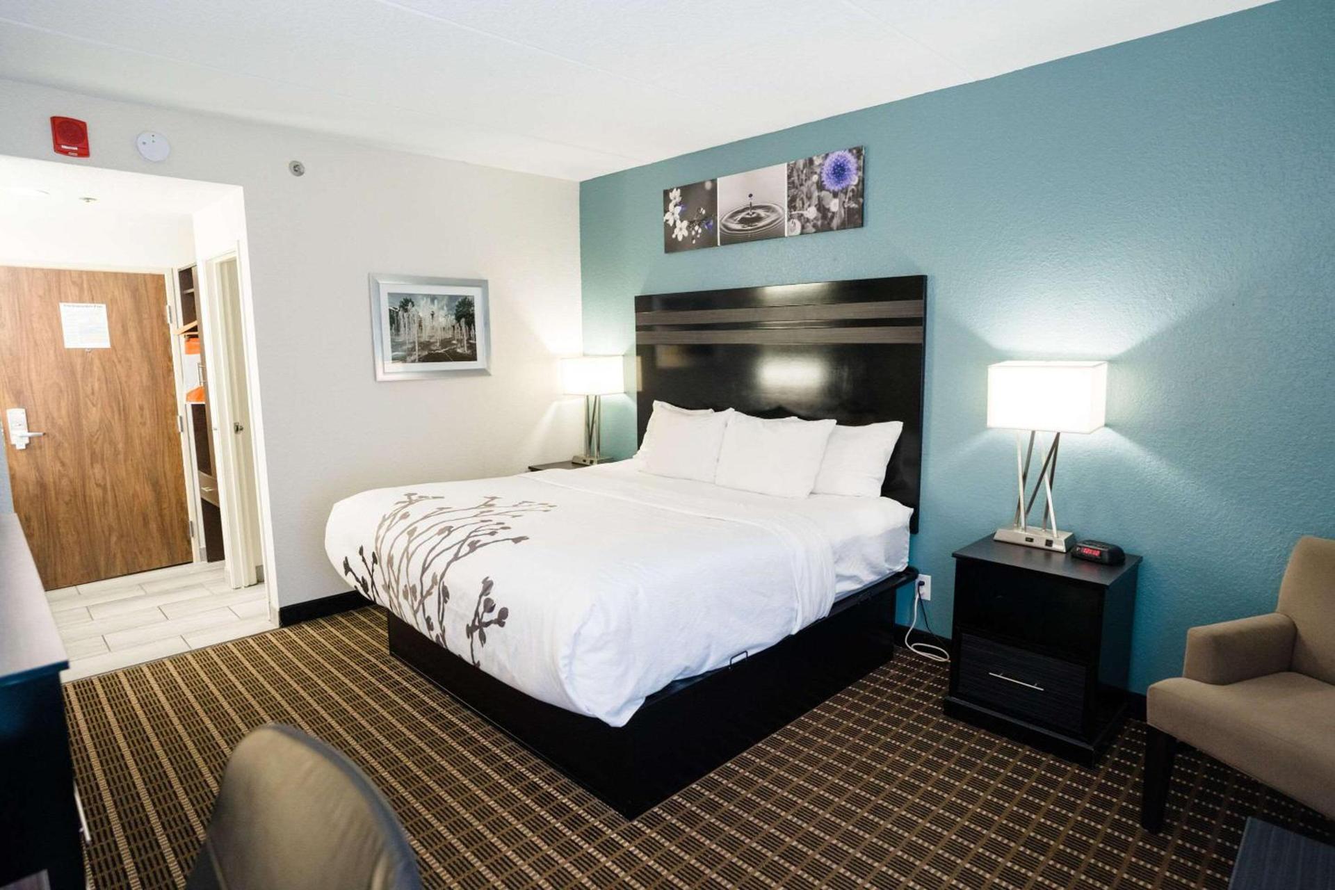 Sleep Inn & Suites West Knoxville photo 25