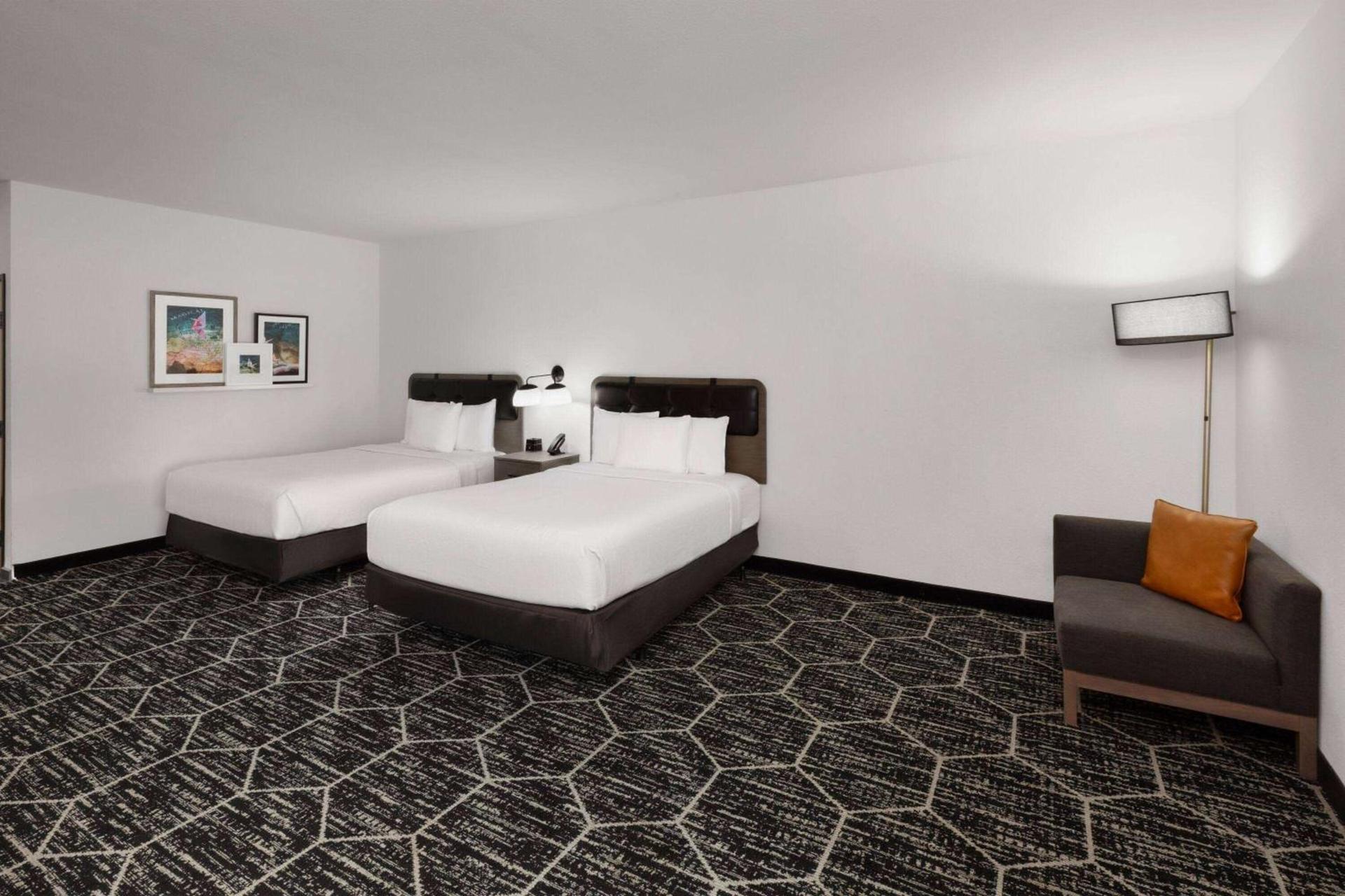La Quinta Inn & Suites by Wyndham Austin Parmer Tech Ridge photo 19