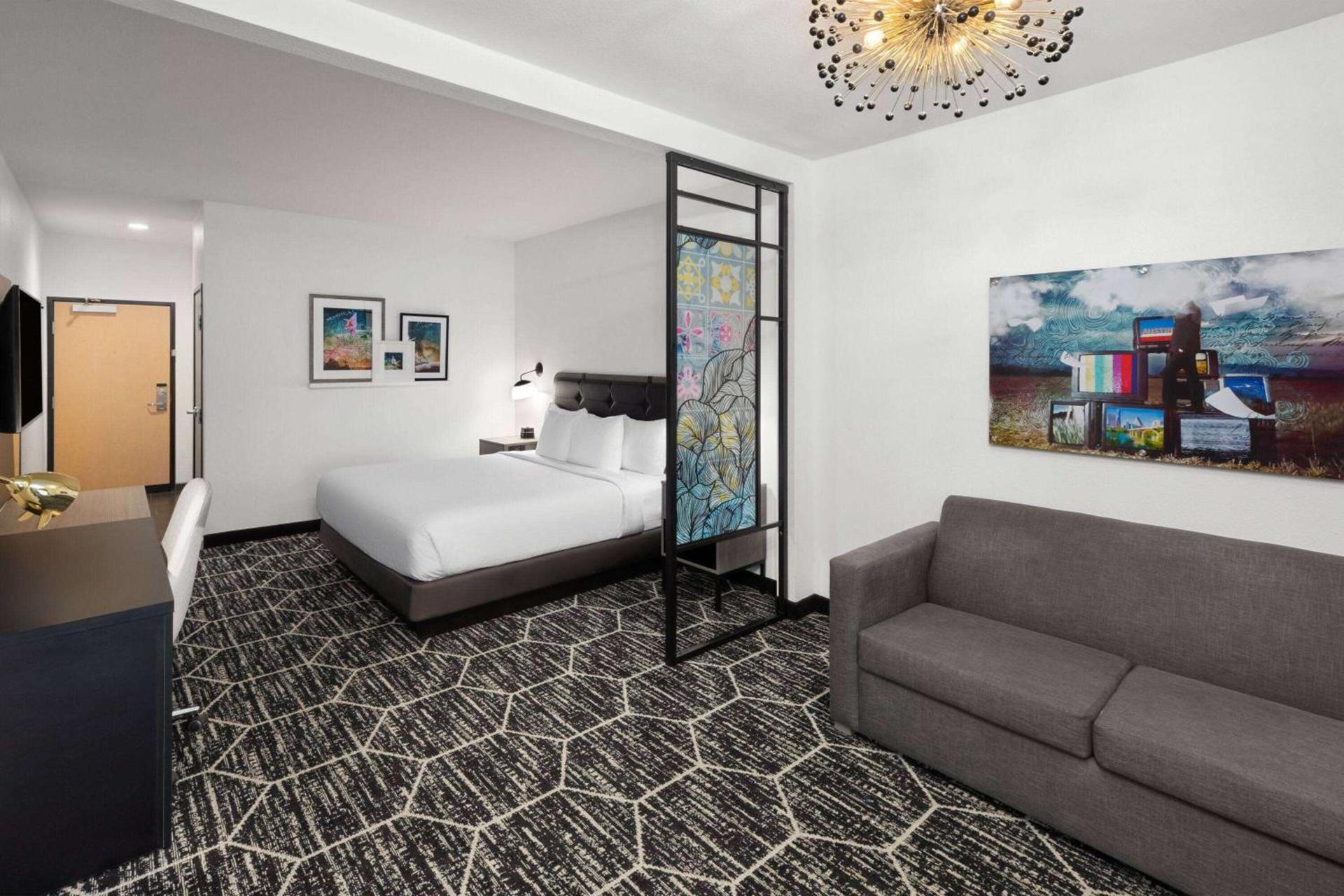 La Quinta Inn & Suites by Wyndham Austin Parmer Tech Ridge photo 21