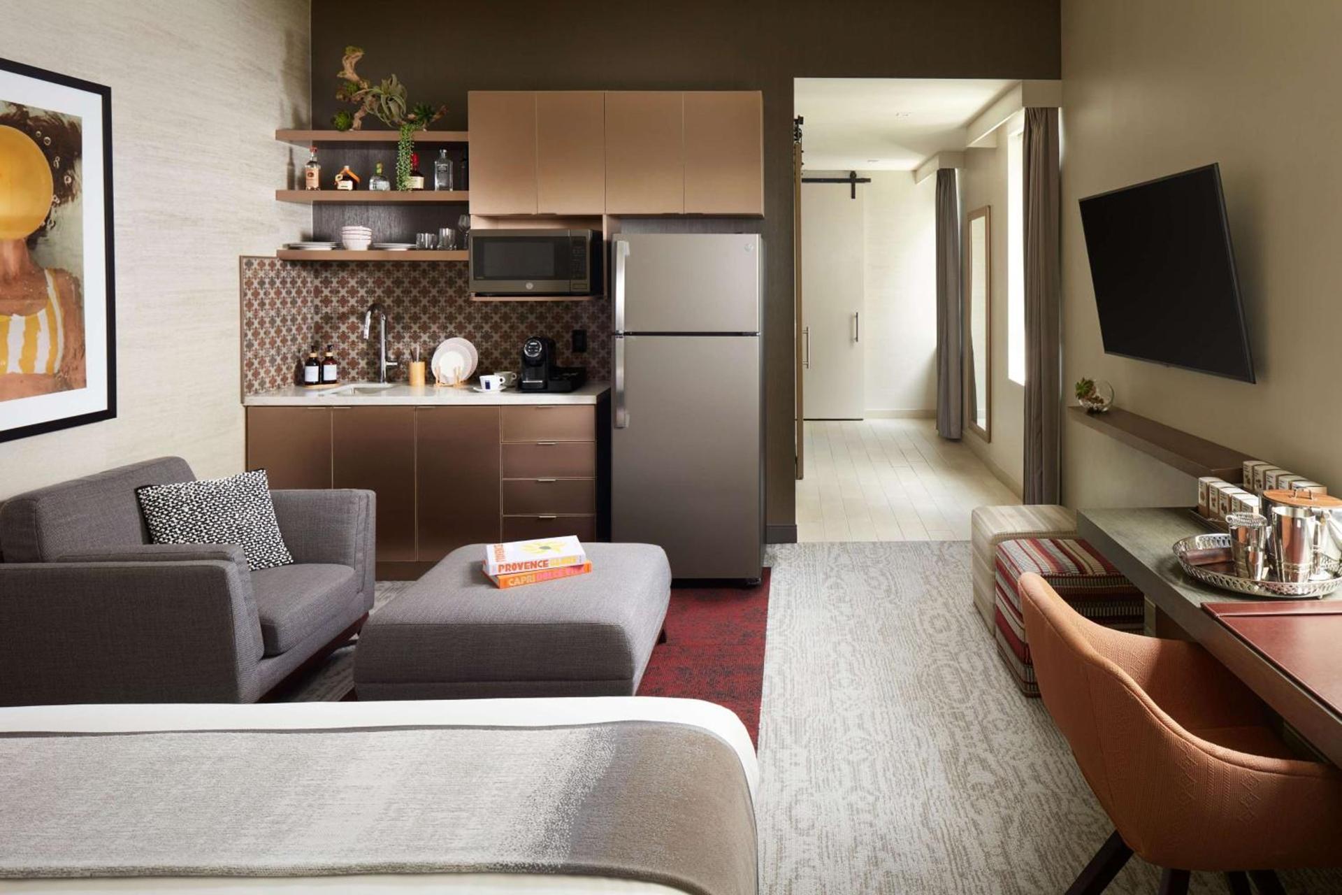 THesis Hotel Miami Coral Gables, Curio Collection by Hilton photo 32