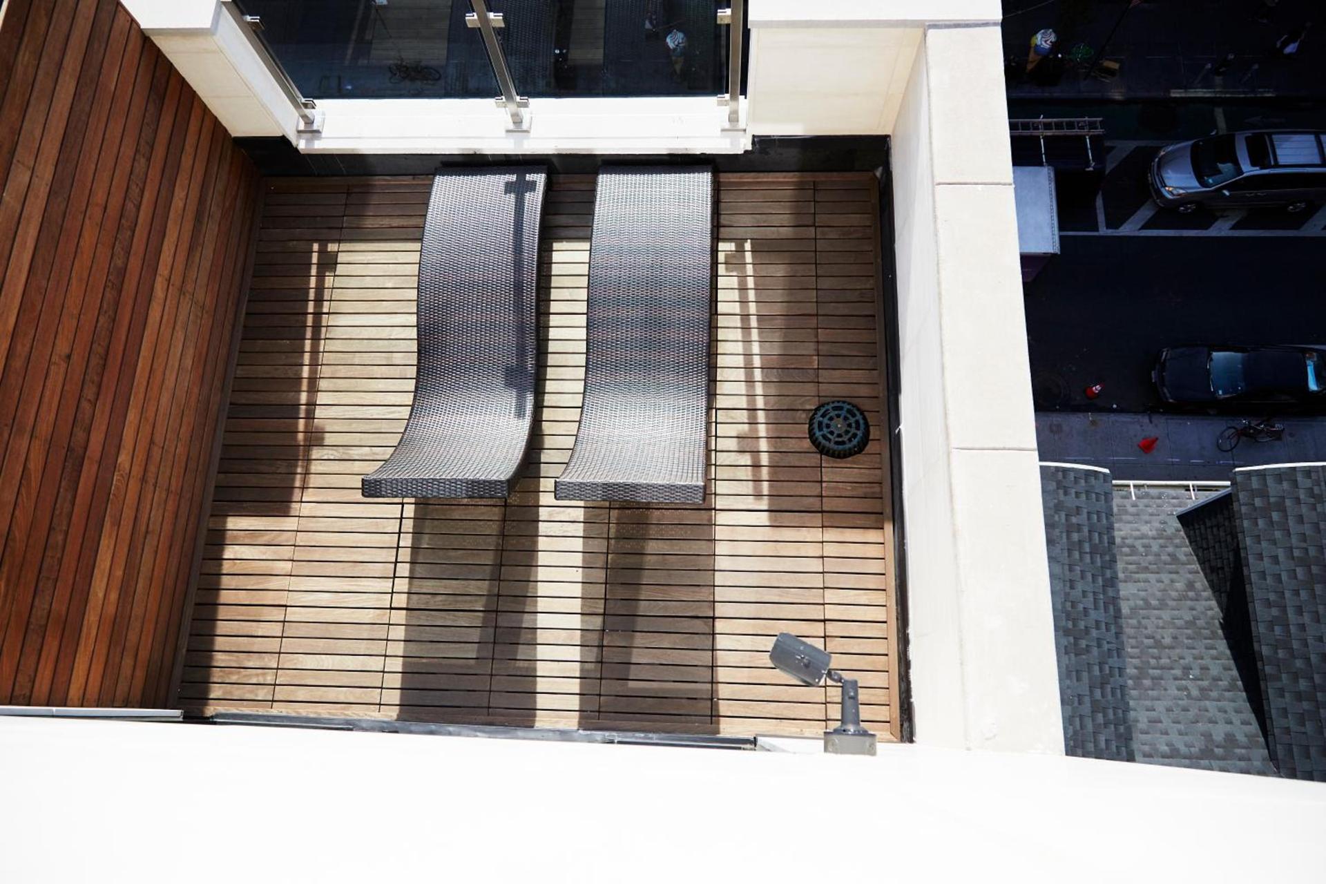NobleDEN Hotel photo 3