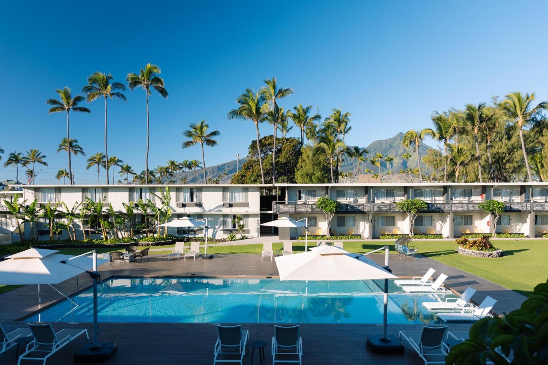 Maui Seaside Hotel photo 13