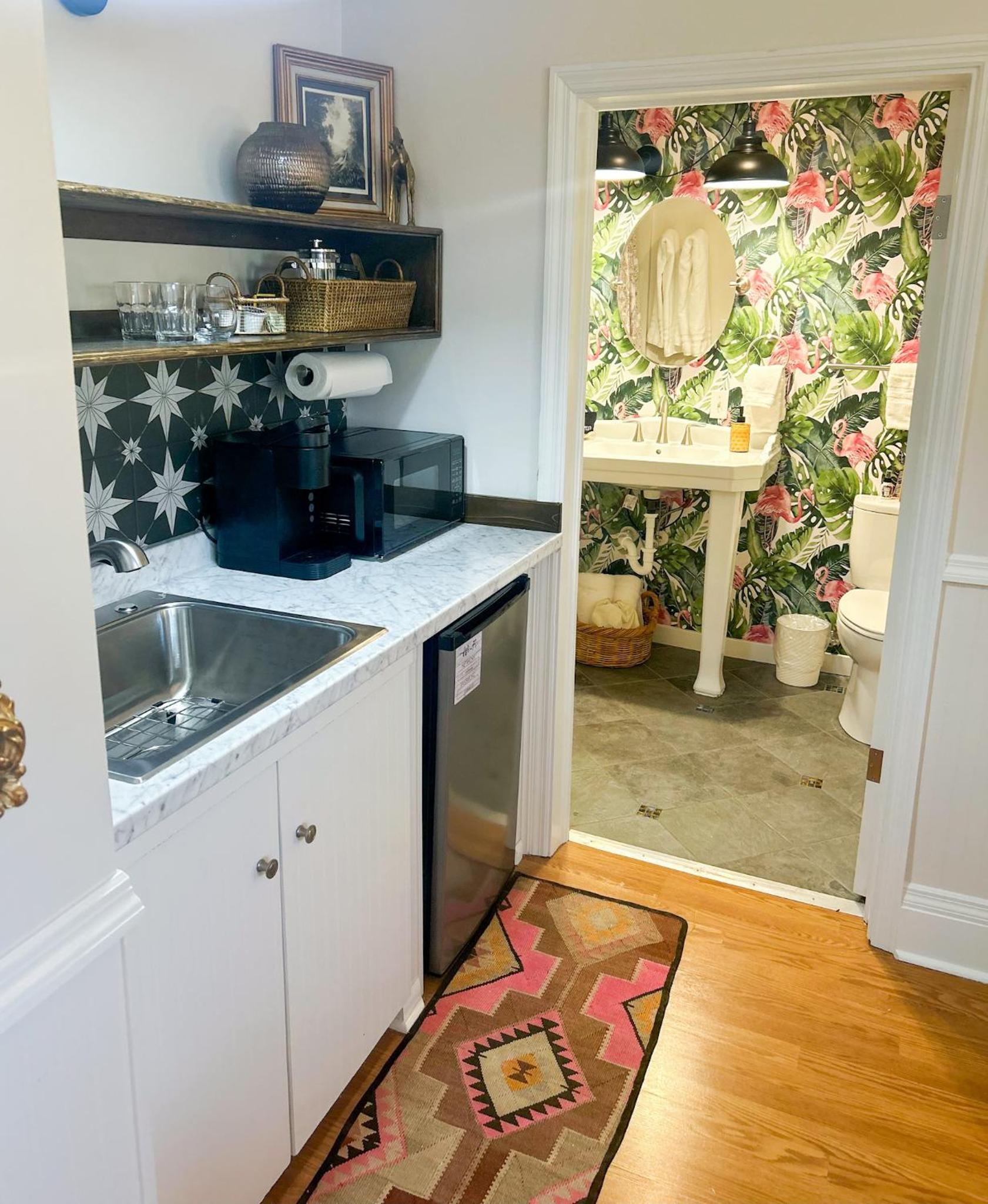 Swank Boutique Suites photo 6