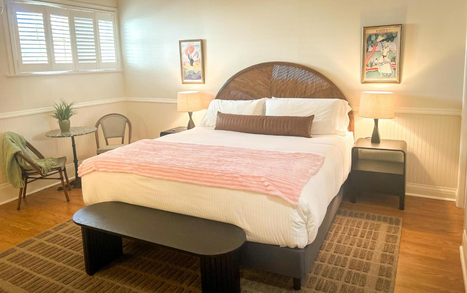 Swank Boutique Suites photo 20