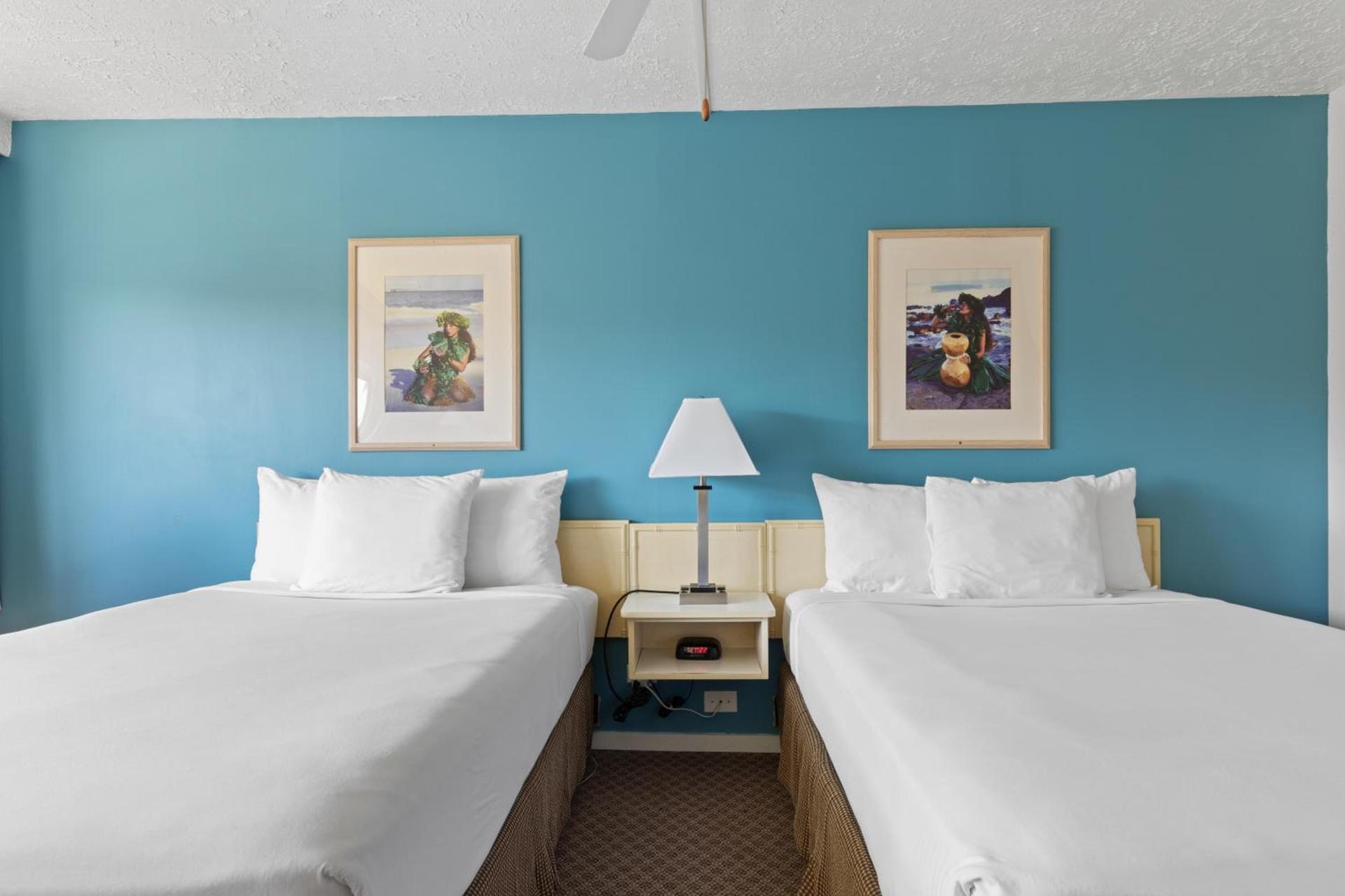 Maui Seaside Hotel photo 19