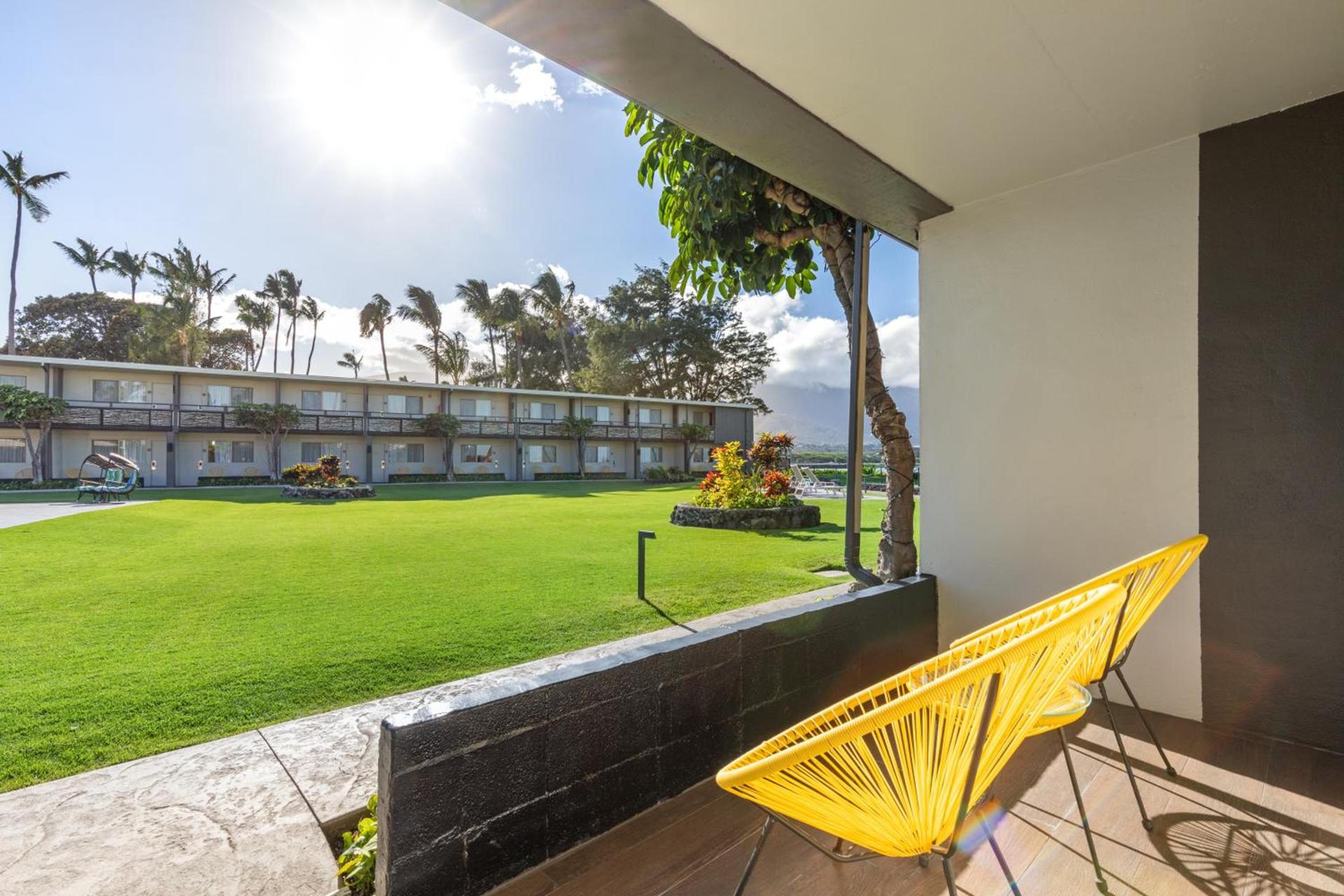 Maui Seaside Hotel photo 2