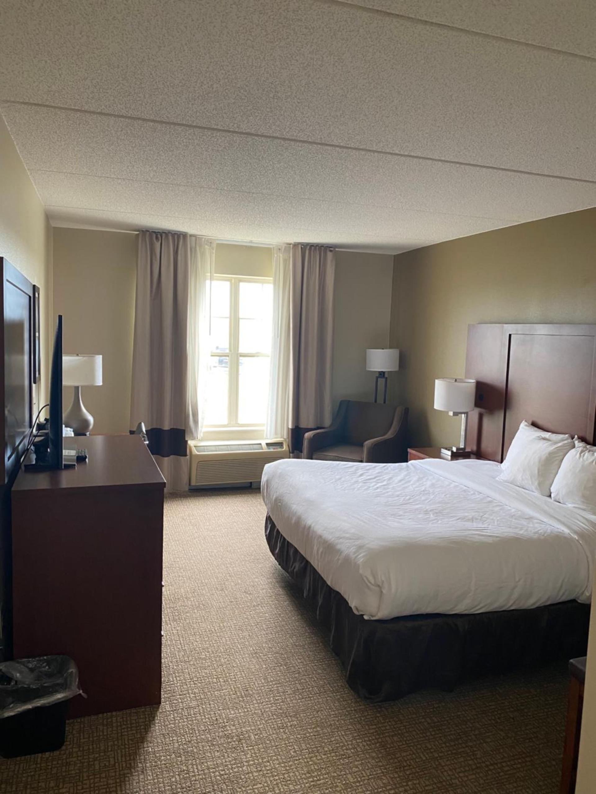 Comfort Inn & Suites Cordele photo 16
