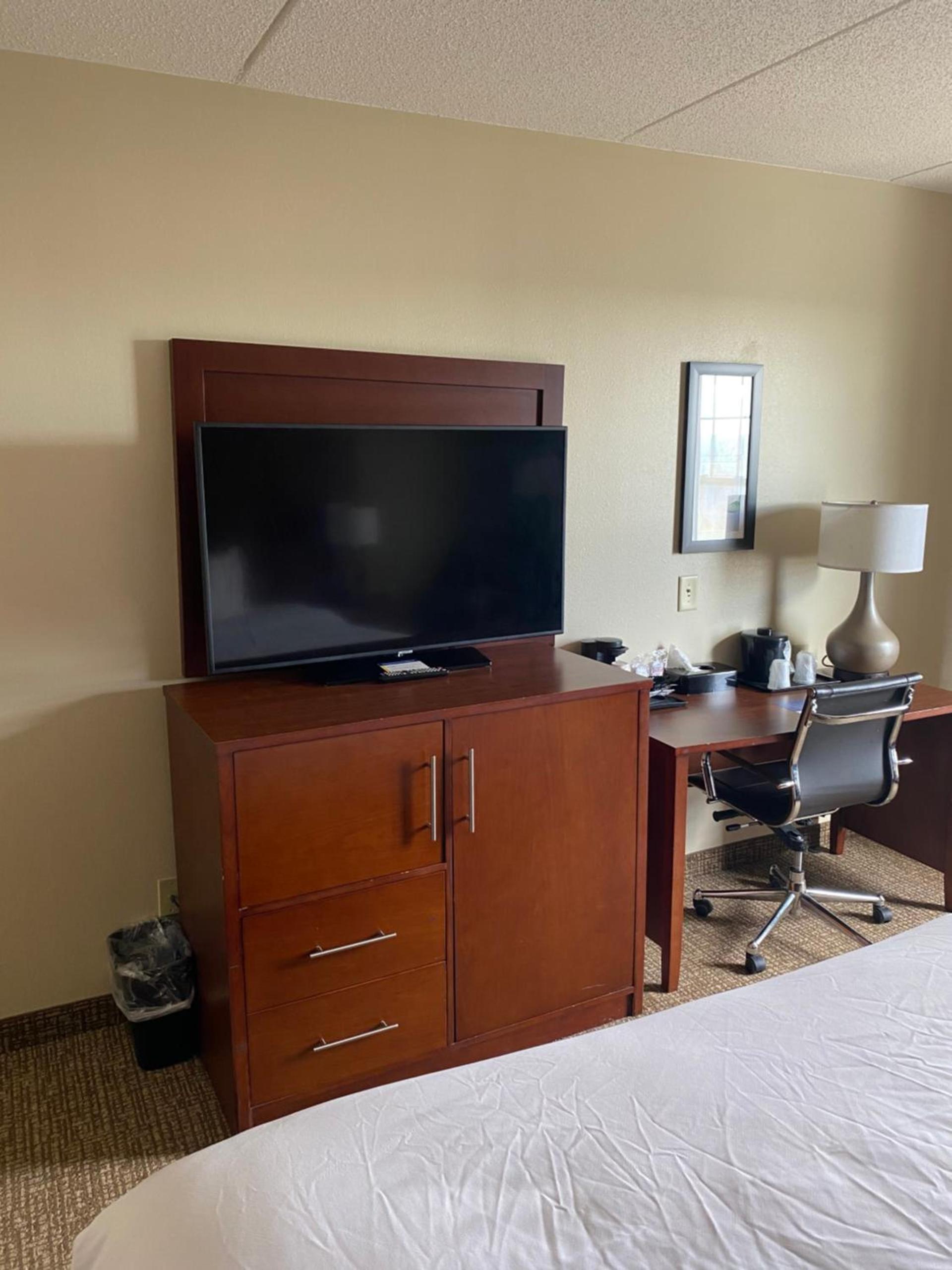 Comfort Inn & Suites Cordele photo 17