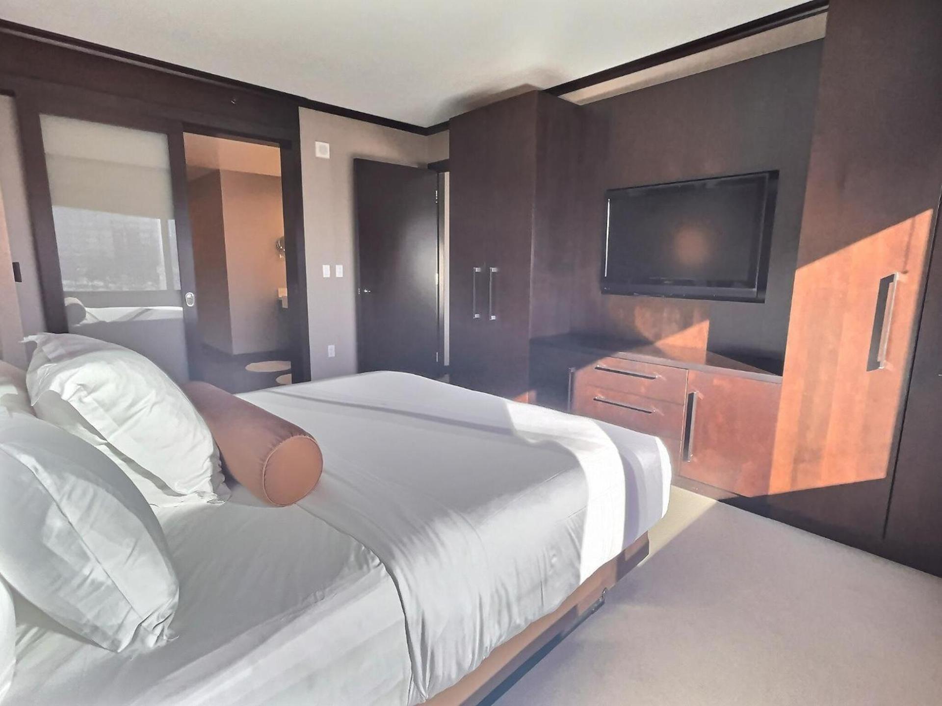 Jet Luxury at The Vdara photo 75