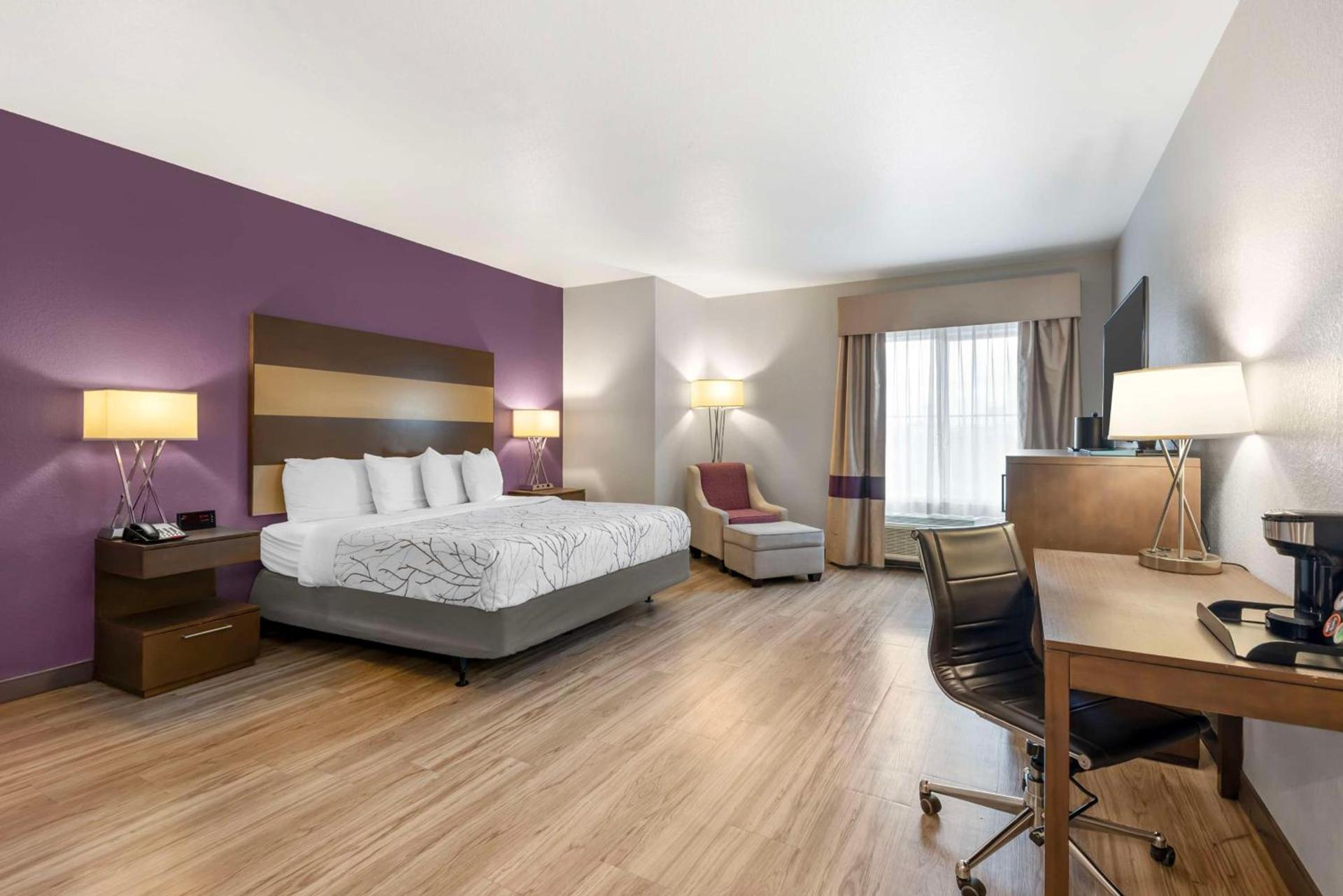 Best Western Plus Buda Austin Inn & Suites photo 24