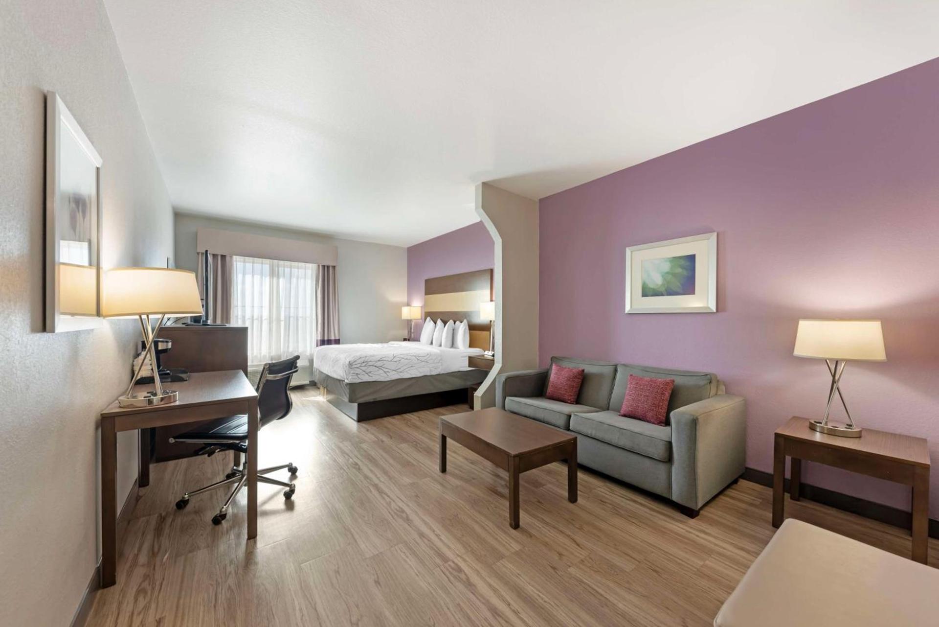 Best Western Plus Buda Austin Inn & Suites photo 31