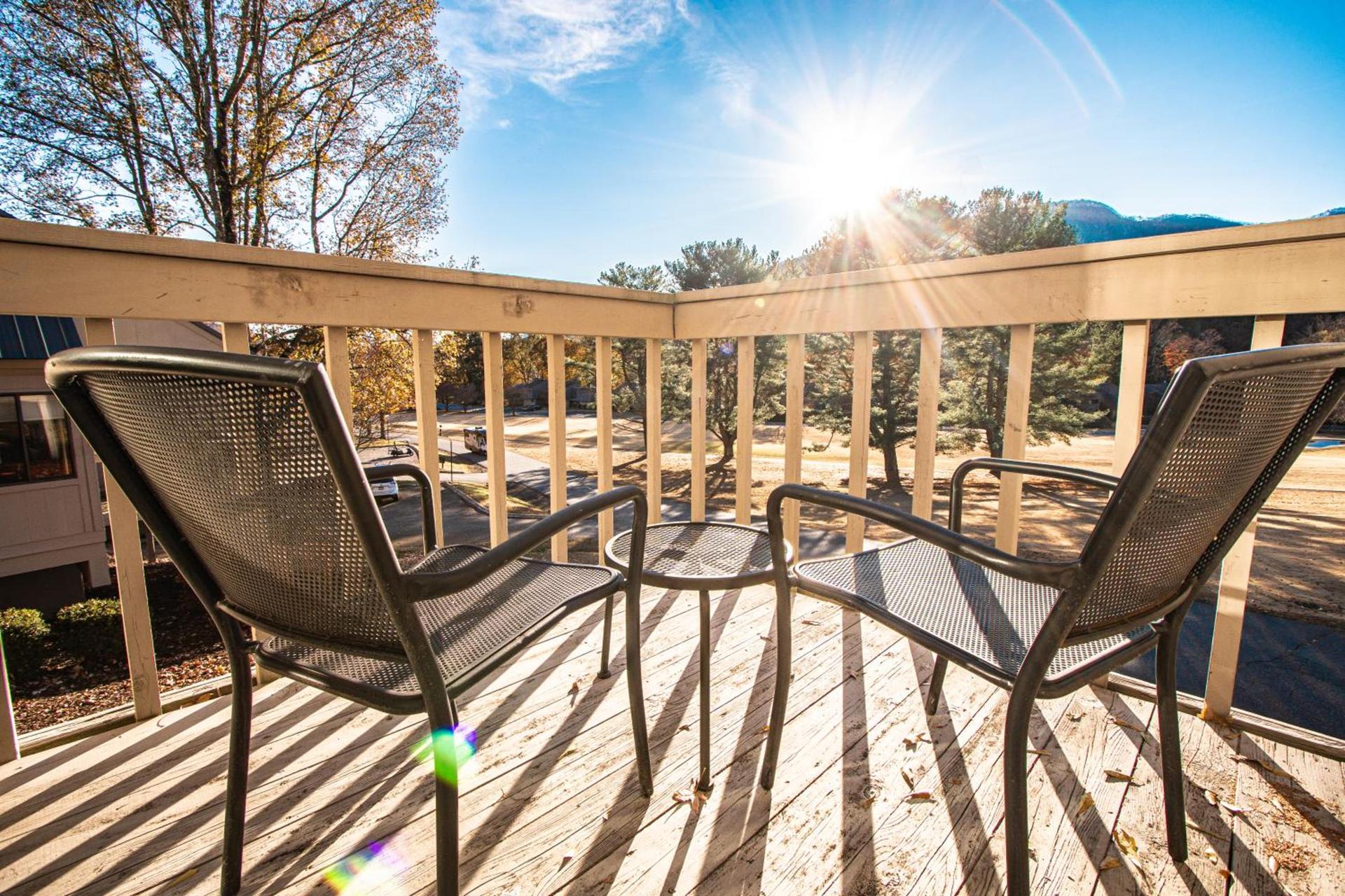 Mountain Loft Resort - Lake Lure, NC photo 4