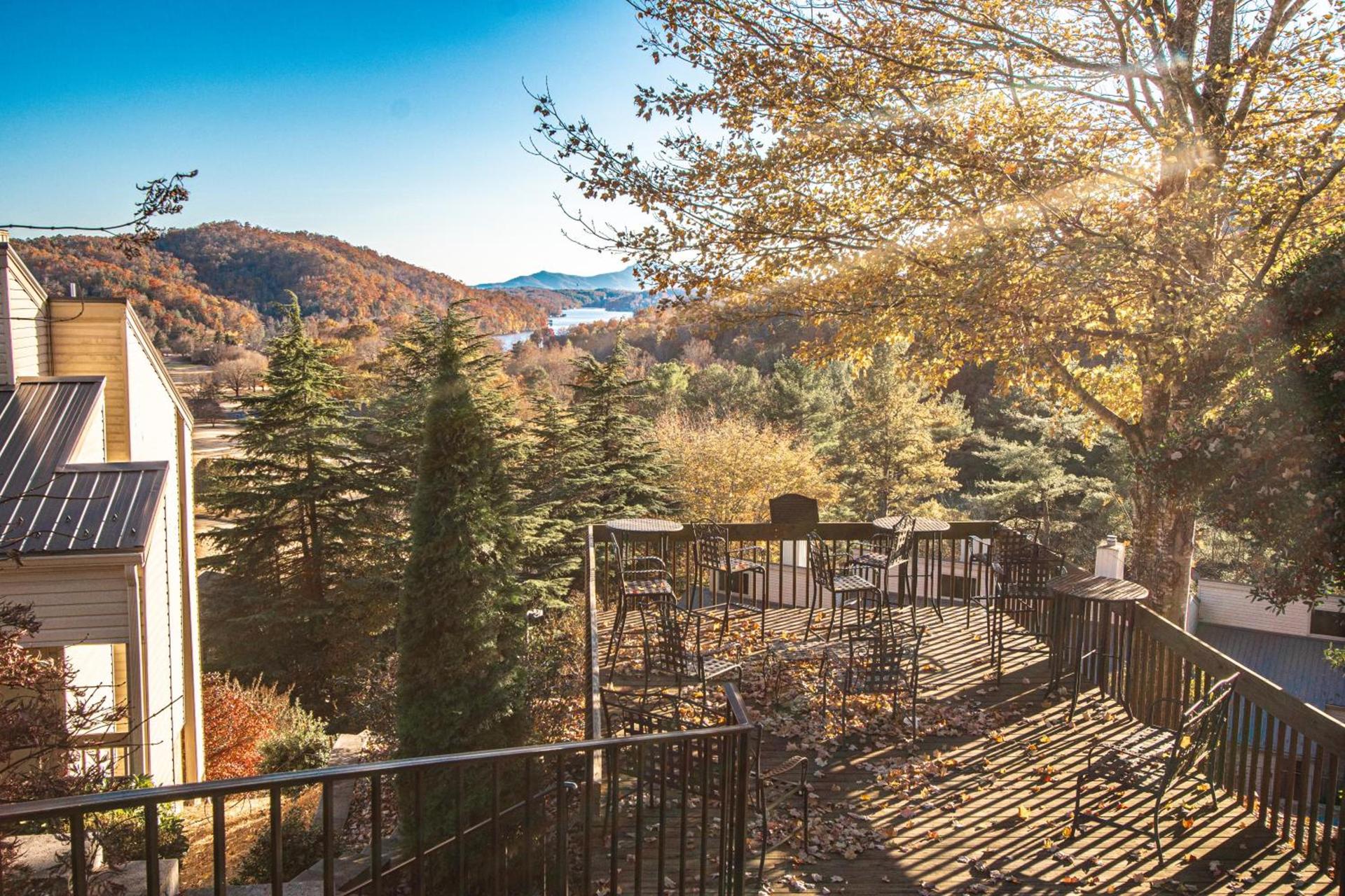 Mountain Loft Resort - Lake Lure, NC photo 3