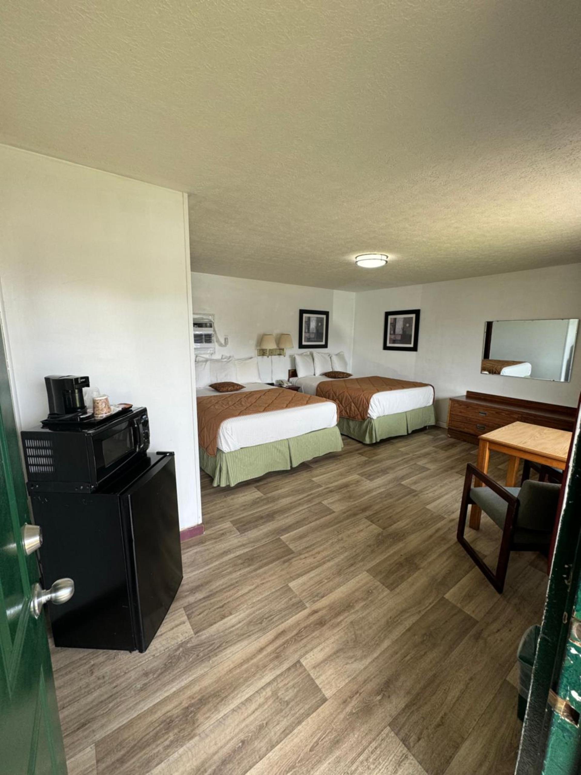 Royal Inn photo 19