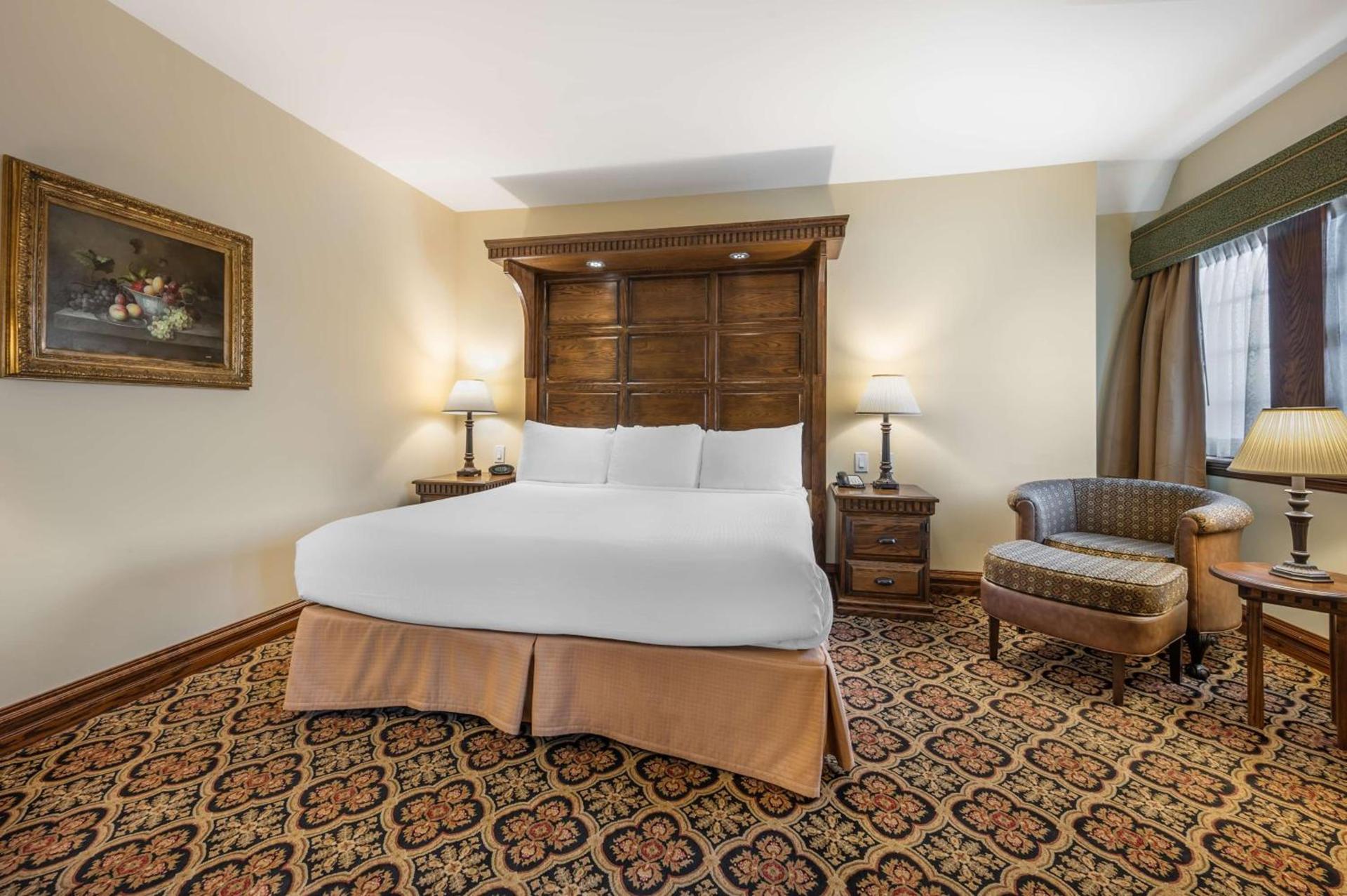 Best Western Premier Mariemont Inn photo 21