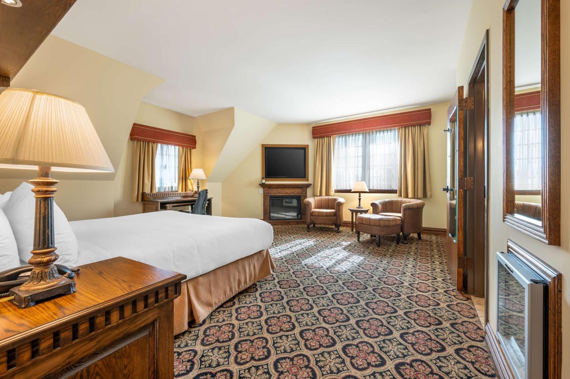 Best Western Premier Mariemont Inn photo 24