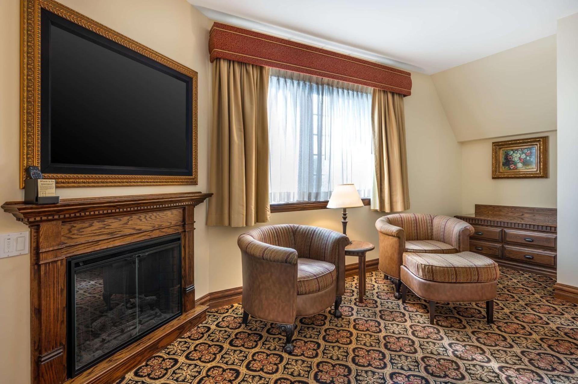 Best Western Premier Mariemont Inn photo 26