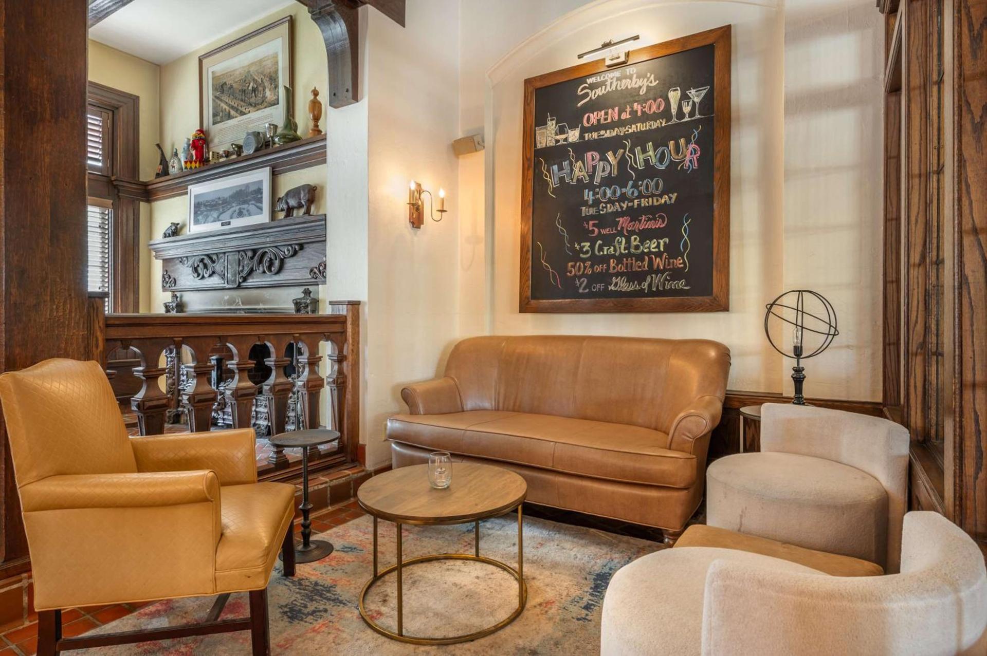 Best Western Premier Mariemont Inn photo 43