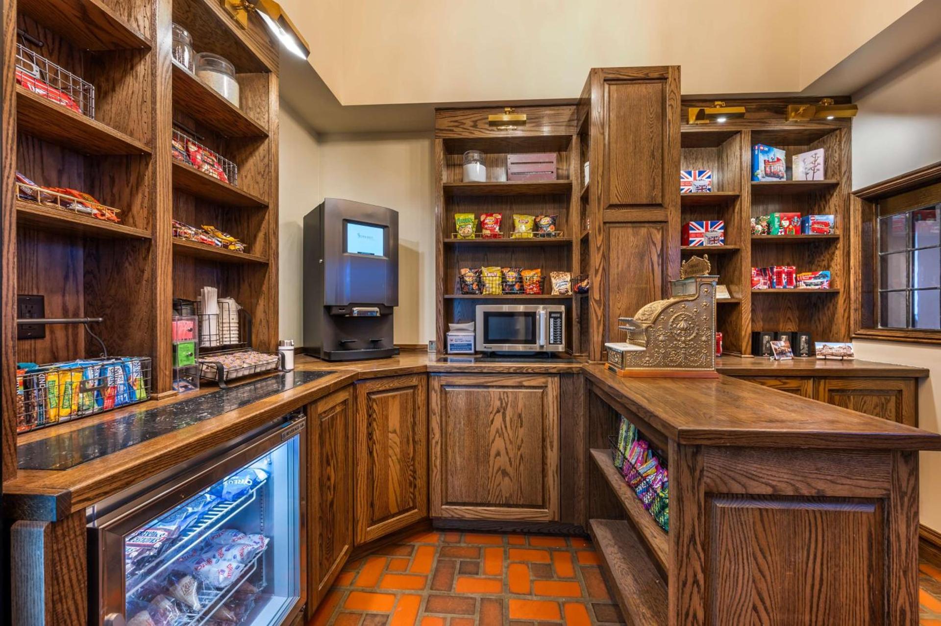 Best Western Premier Mariemont Inn photo 44