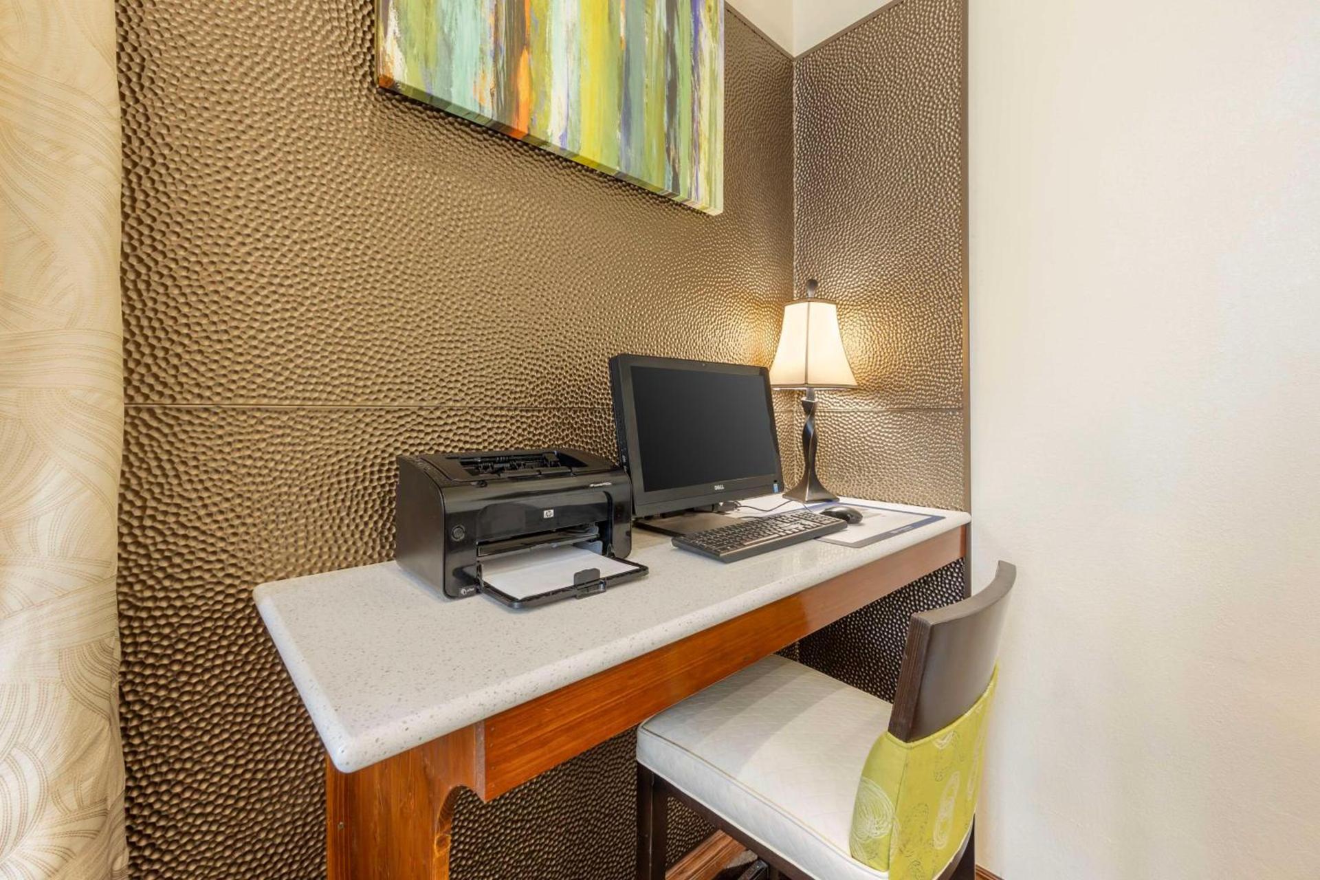 Best Western Plus Sikeston I-55 photo 6