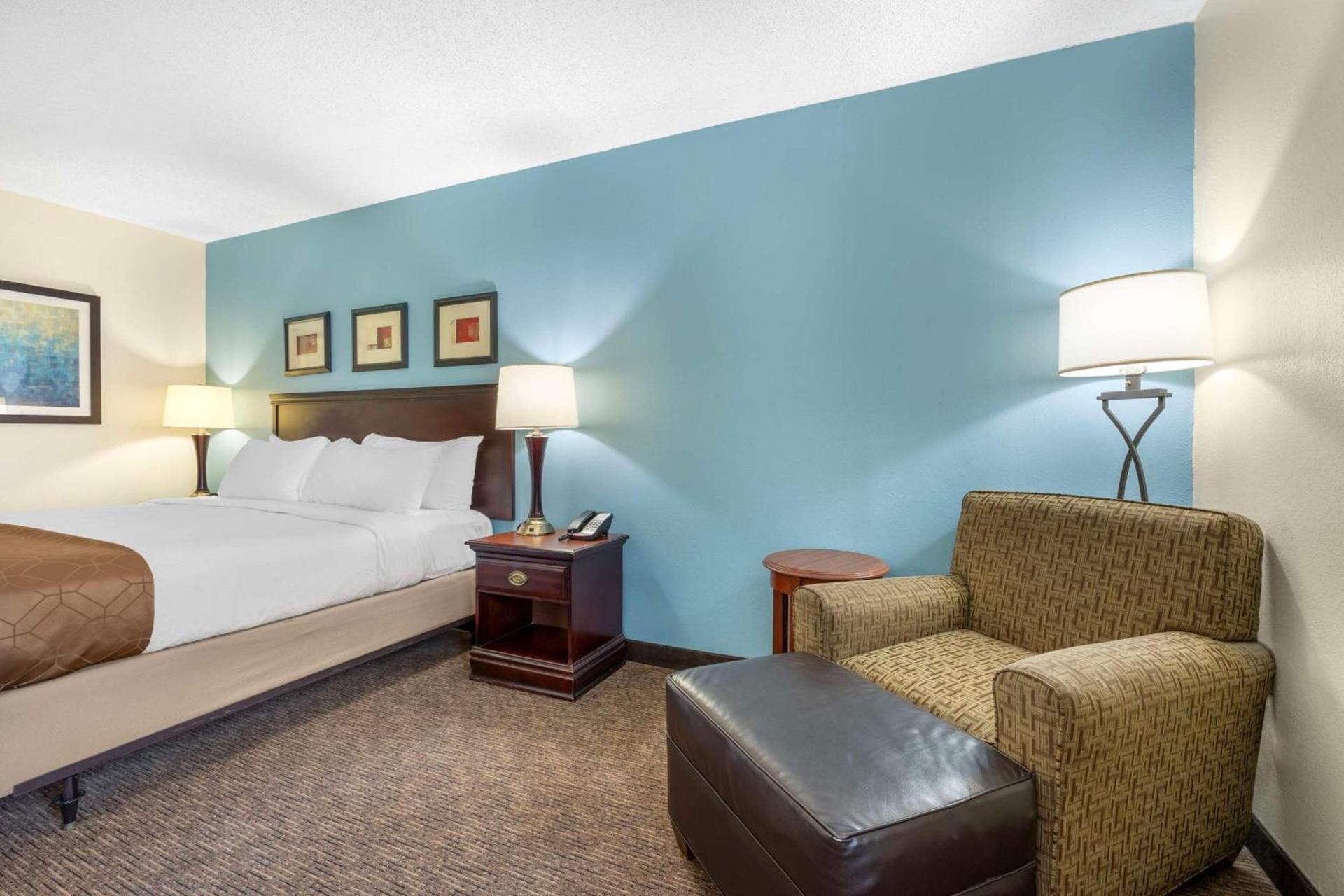 Best Western Plus Sikeston I-55 photo 21
