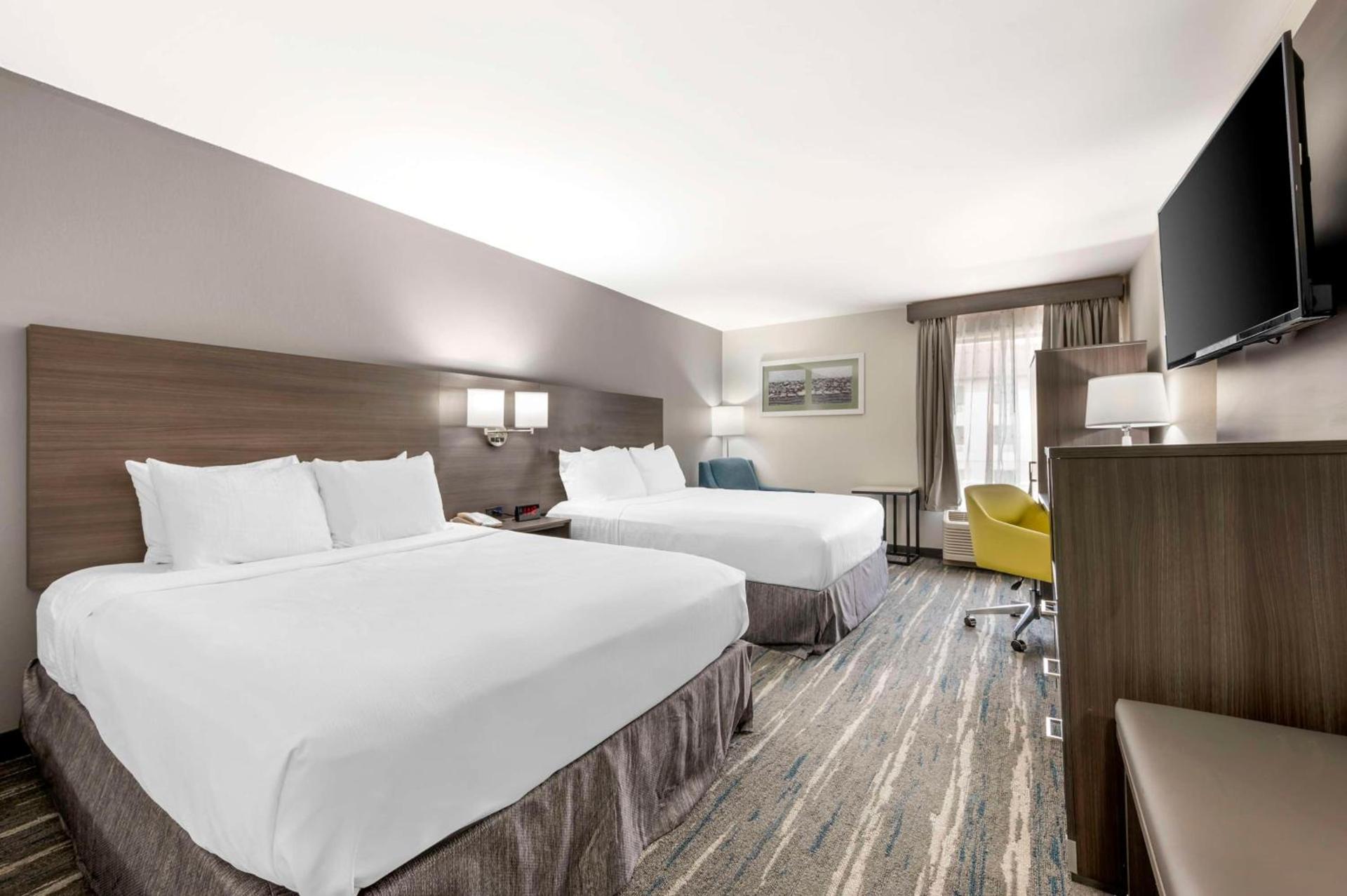 Best Western Heartland Inn photo 2