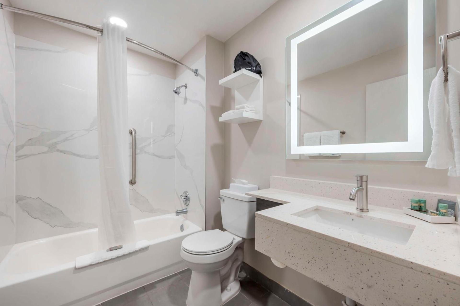 Best Western Heartland Inn photo 21
