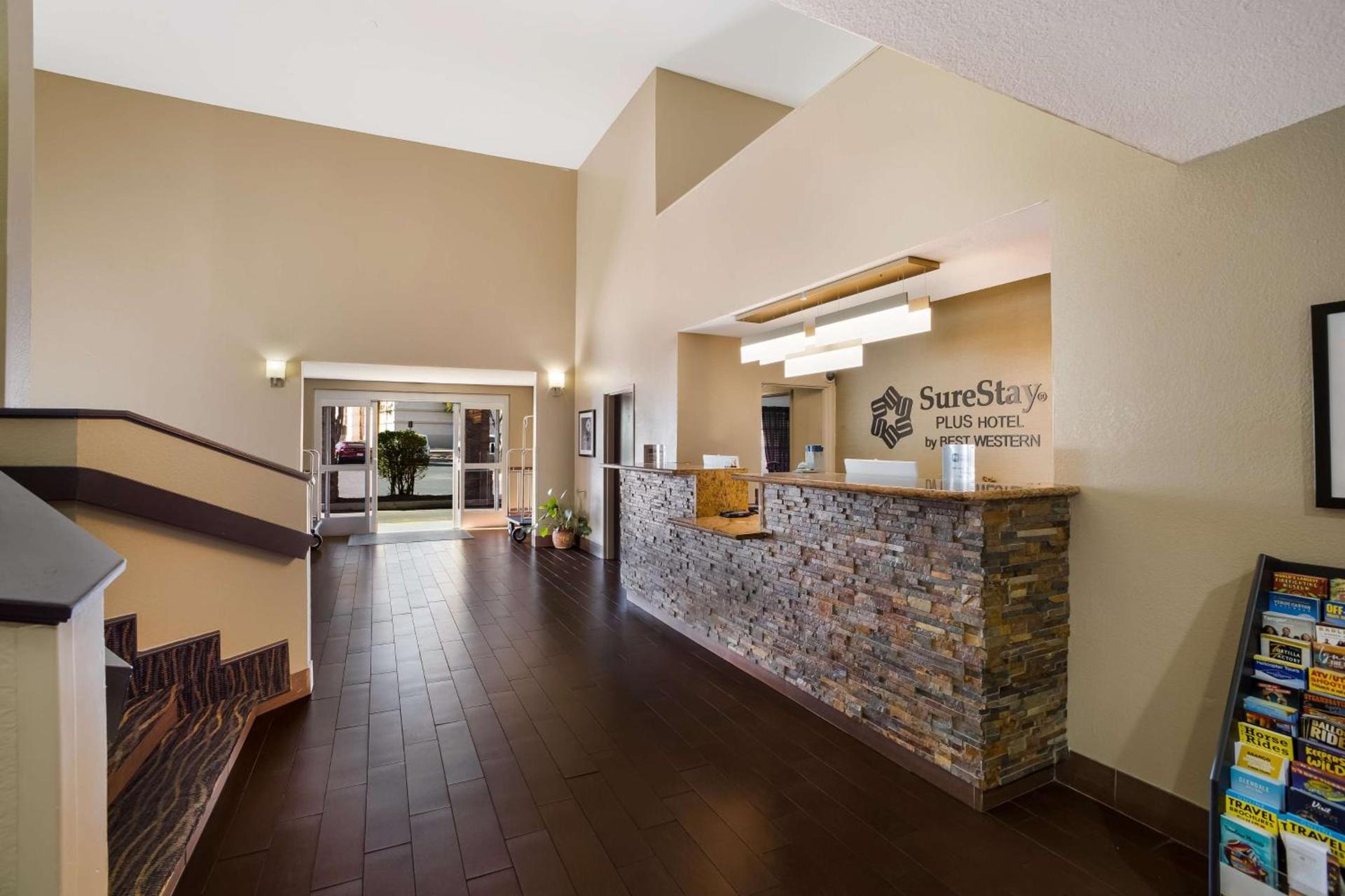 SureStay Plus by Best Western Mesa Superstition Springs photo 3