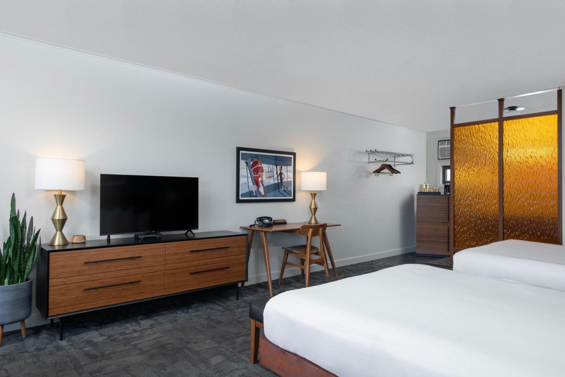 Sapphire Motel Midtown Bozeman photo 58