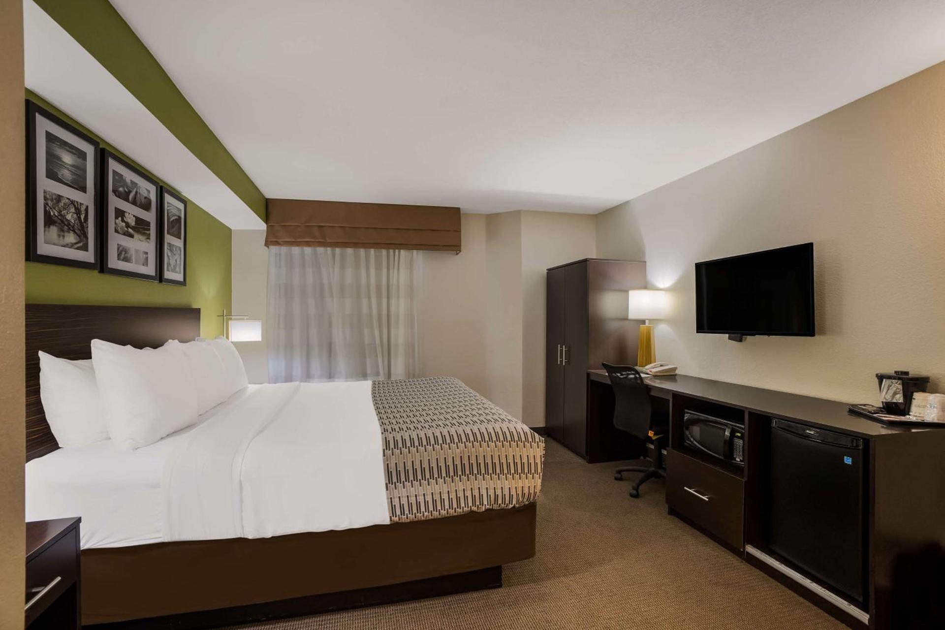 SureStay Plus by Best Western Mesa Superstition Springs photo 16