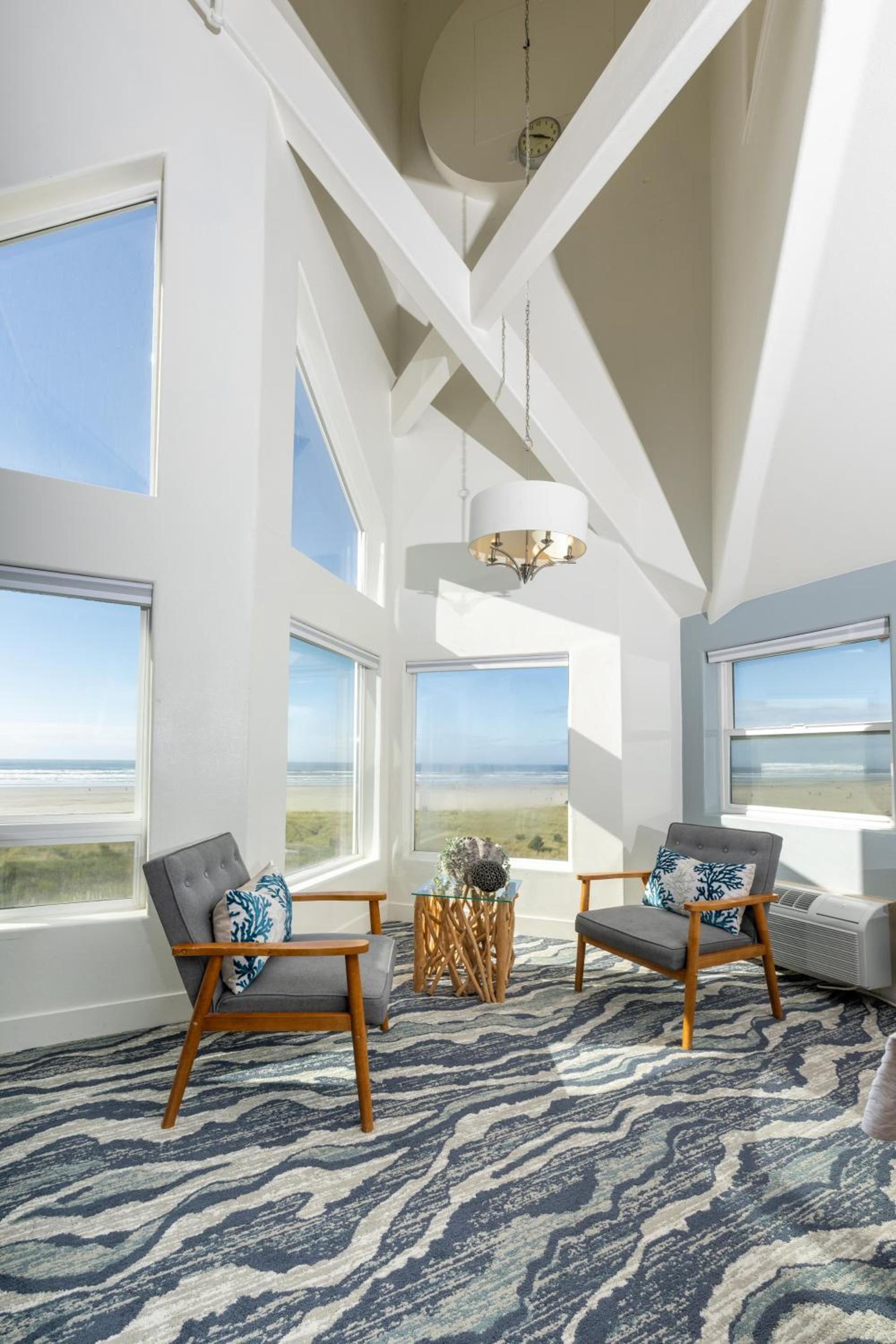 The Seaside Oceanfront Inn photo 14