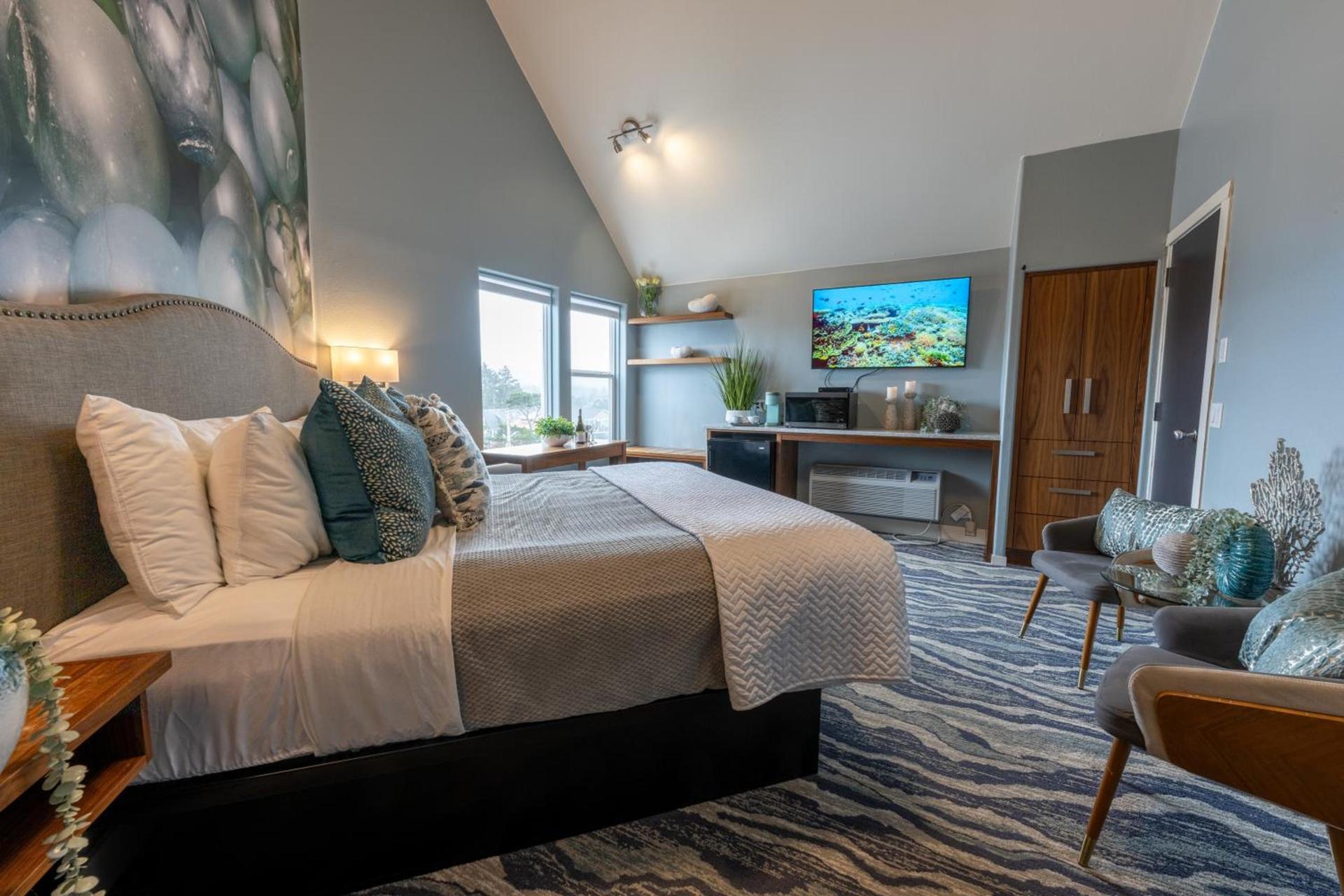 The Seaside Oceanfront Inn photo 35