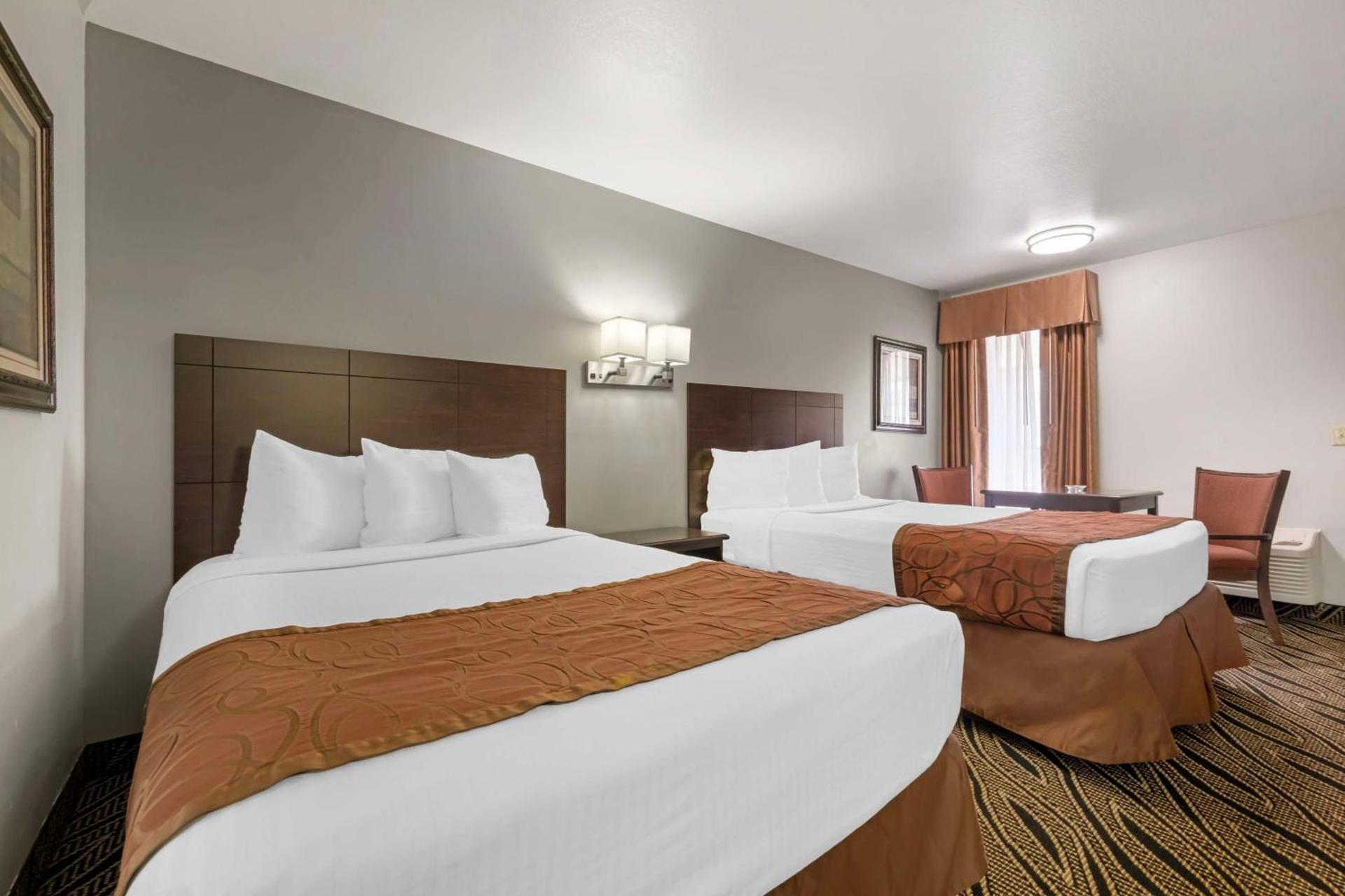Best Western Red Carpet Inn photo 32
