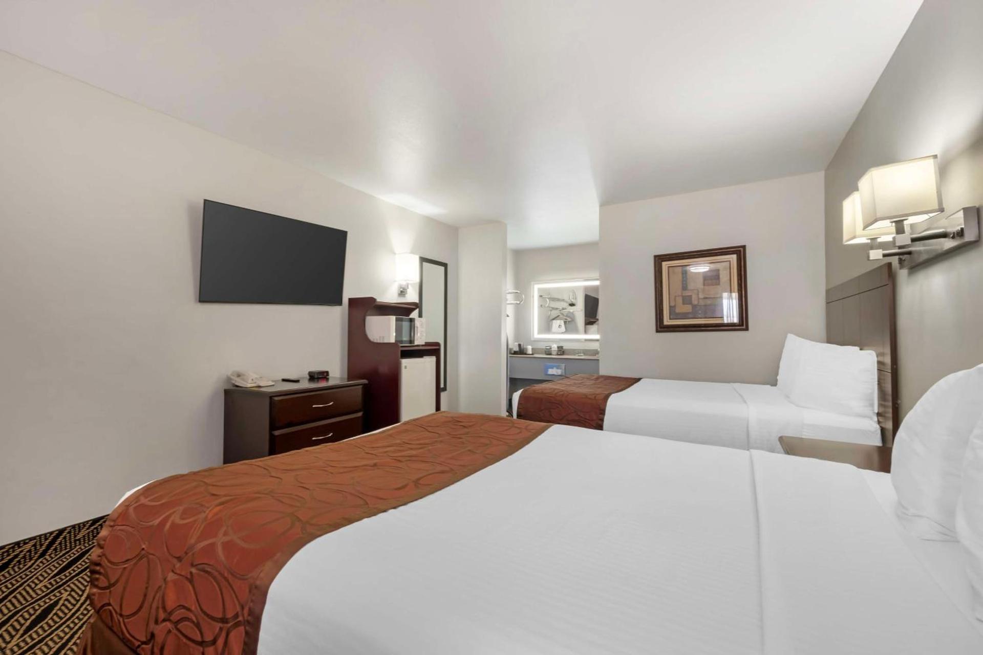 Best Western Red Carpet Inn photo 13
