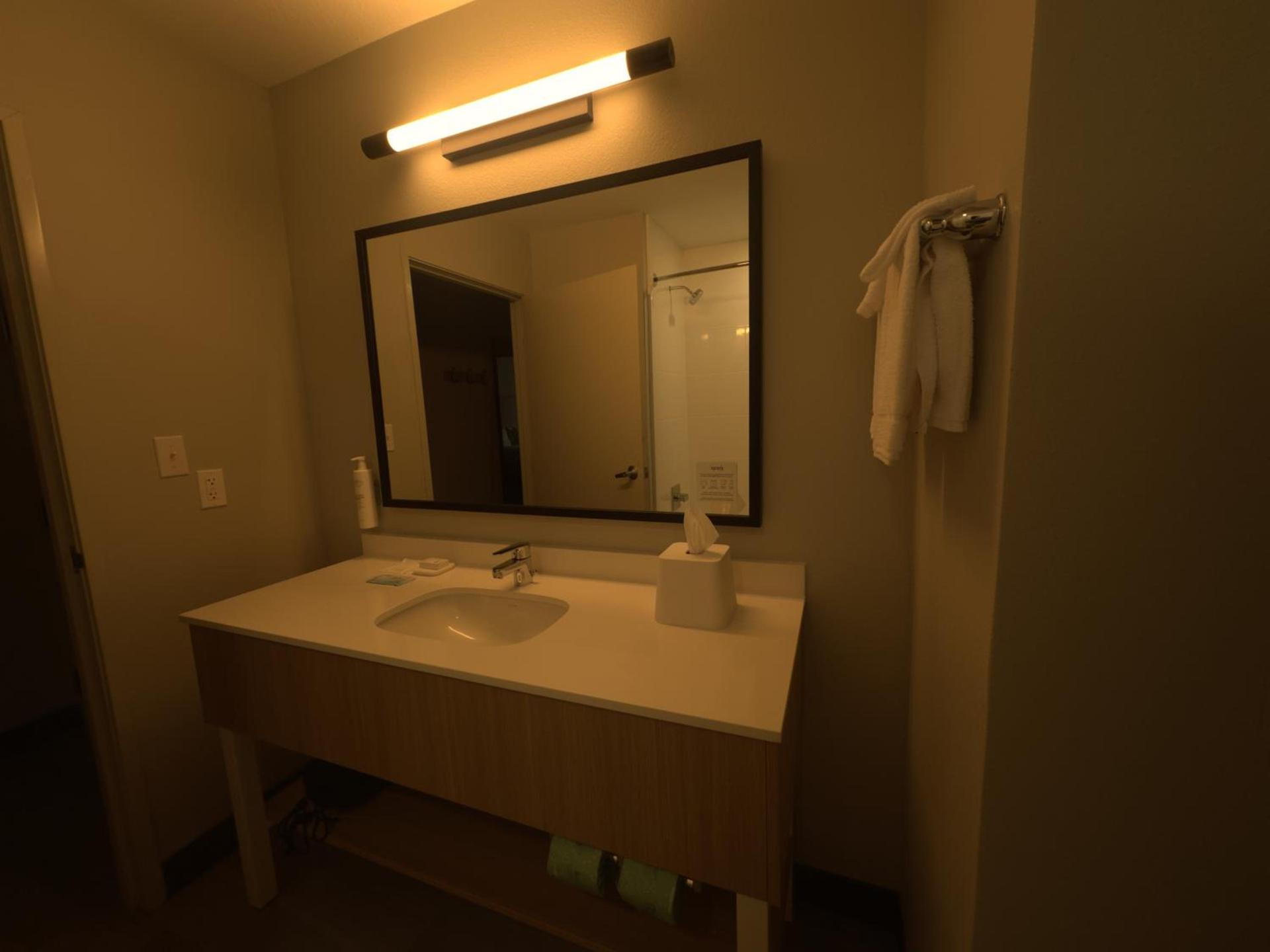 Spark by Hilton Catoosa Tulsa photo 4