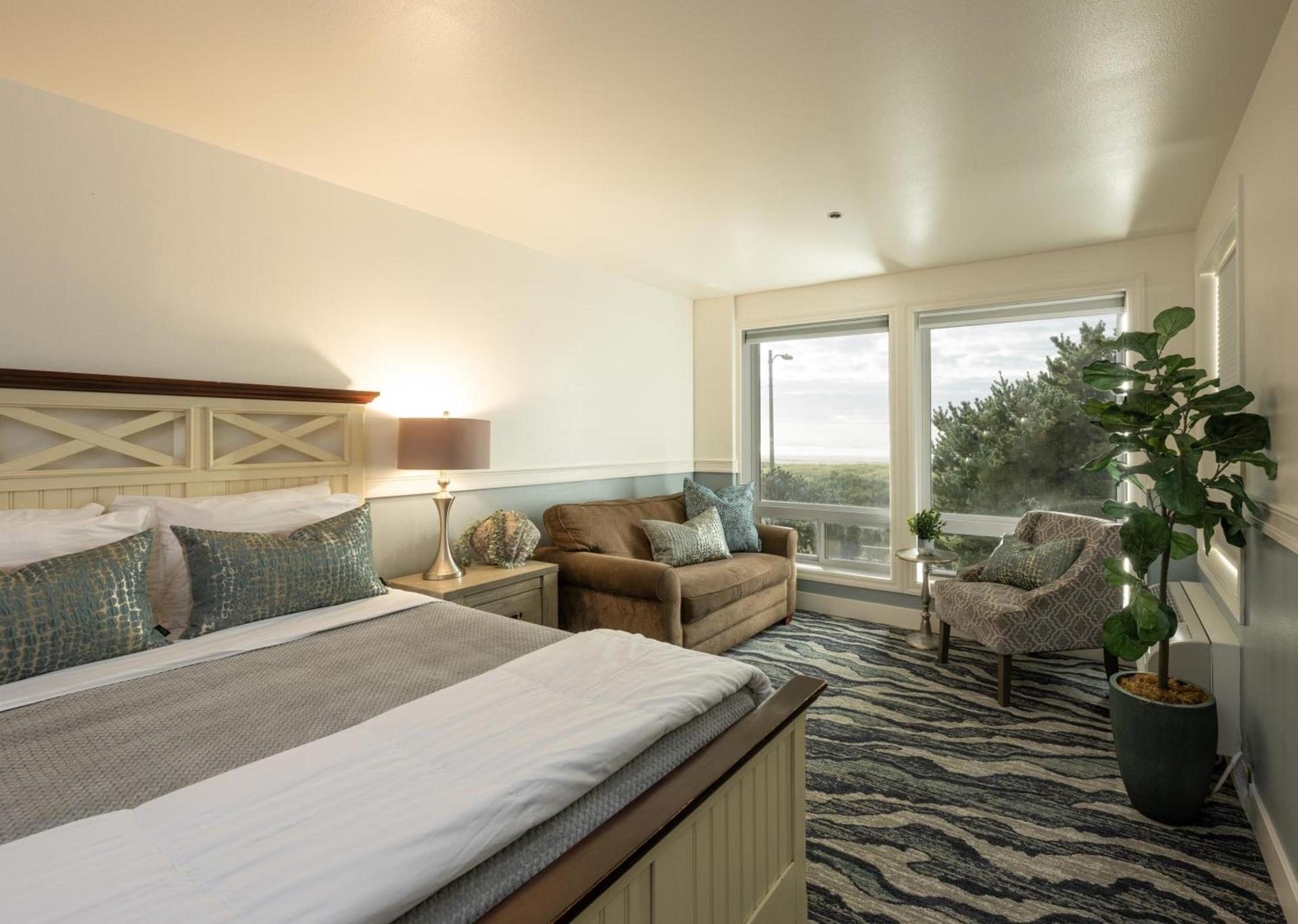 The Seaside Oceanfront Inn photo 27
