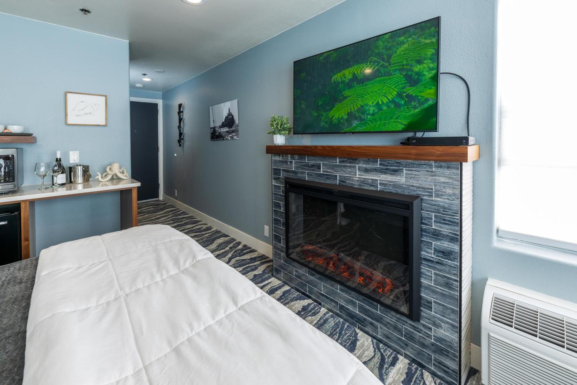 The Seaside Oceanfront Inn photo 30