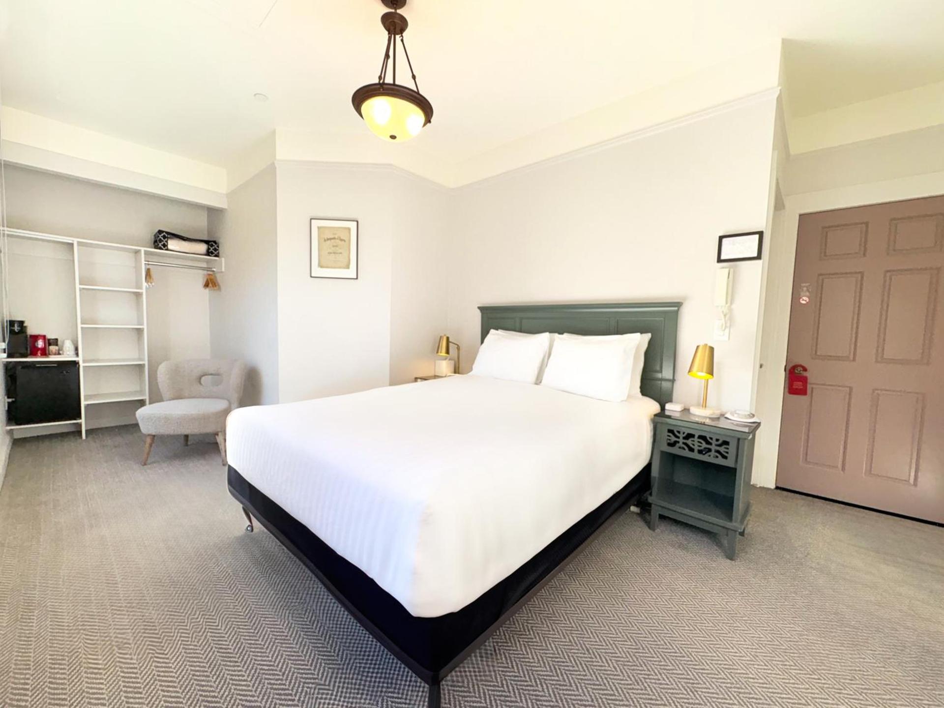 The Grove Inn photo 20